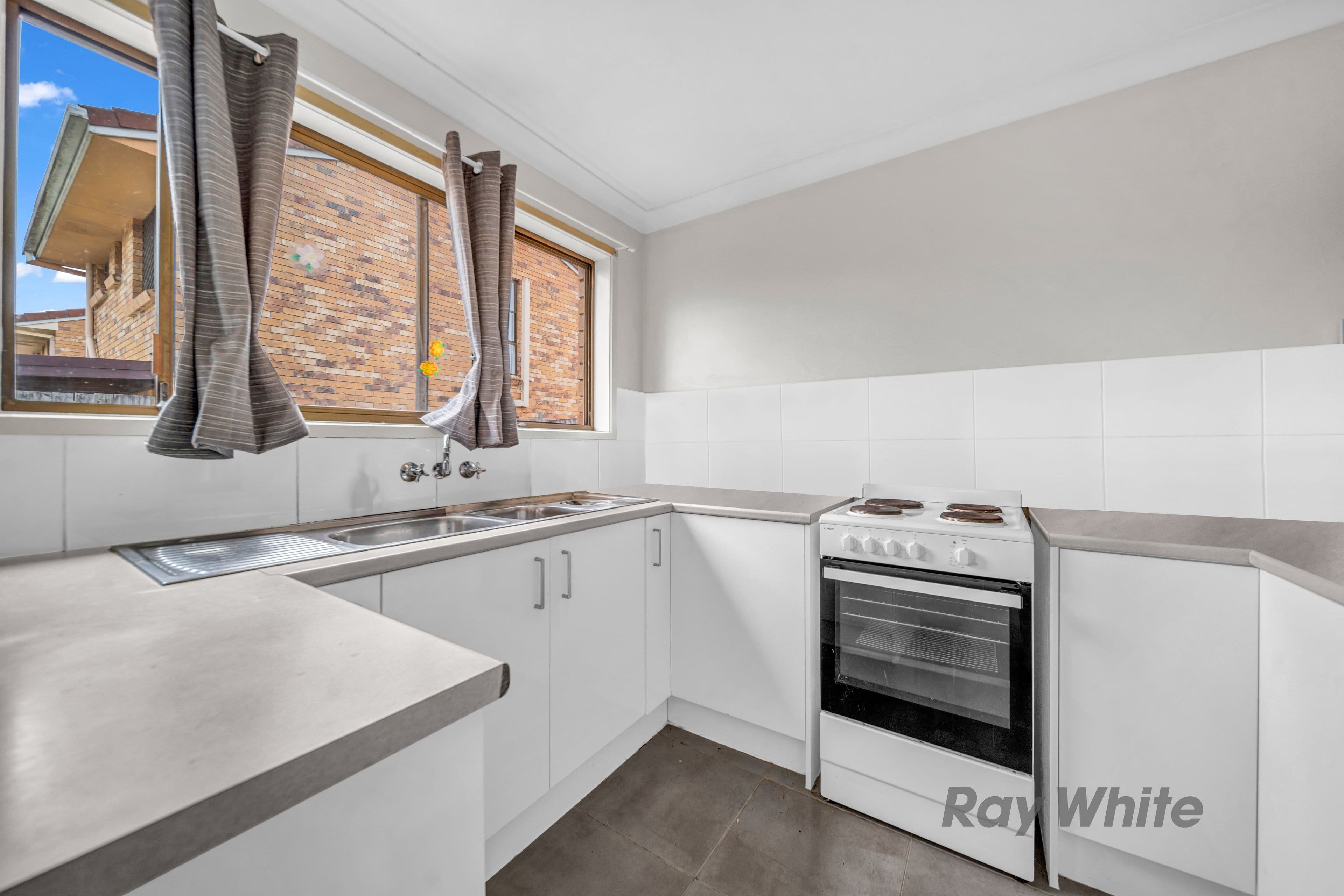 33 Bruce Road, Woodridge QLD 4114, Woodridge - Thumbnail 5