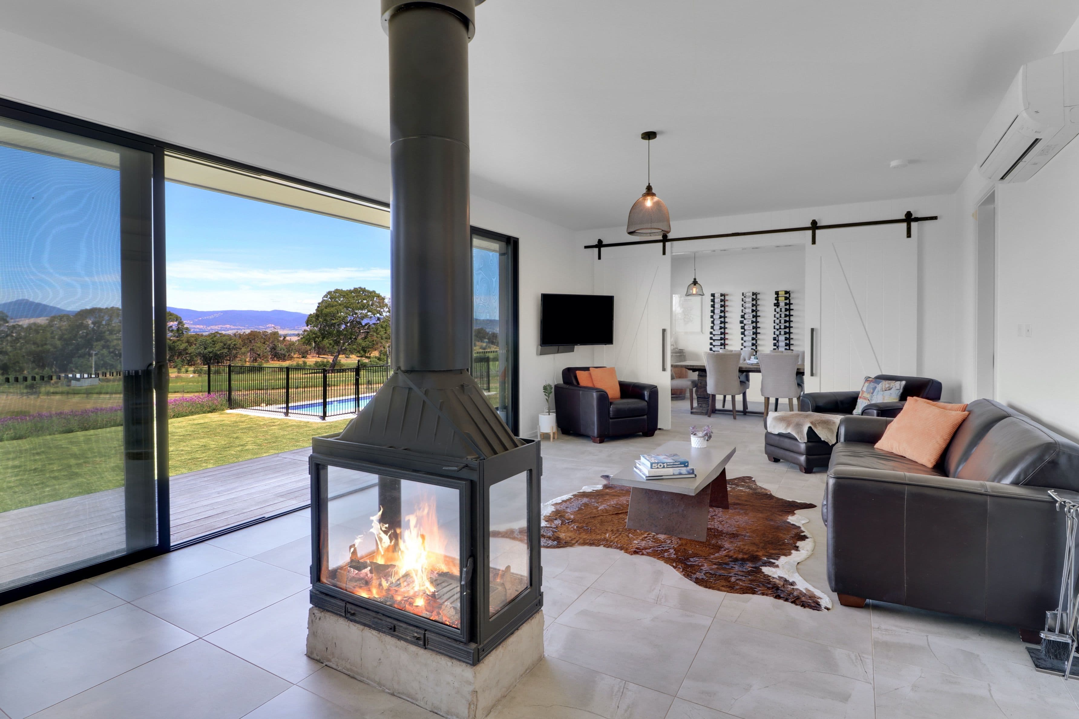 25 McElroy Lane, Mansfield VIC 3722, Mansfield - Thumbnail 2
