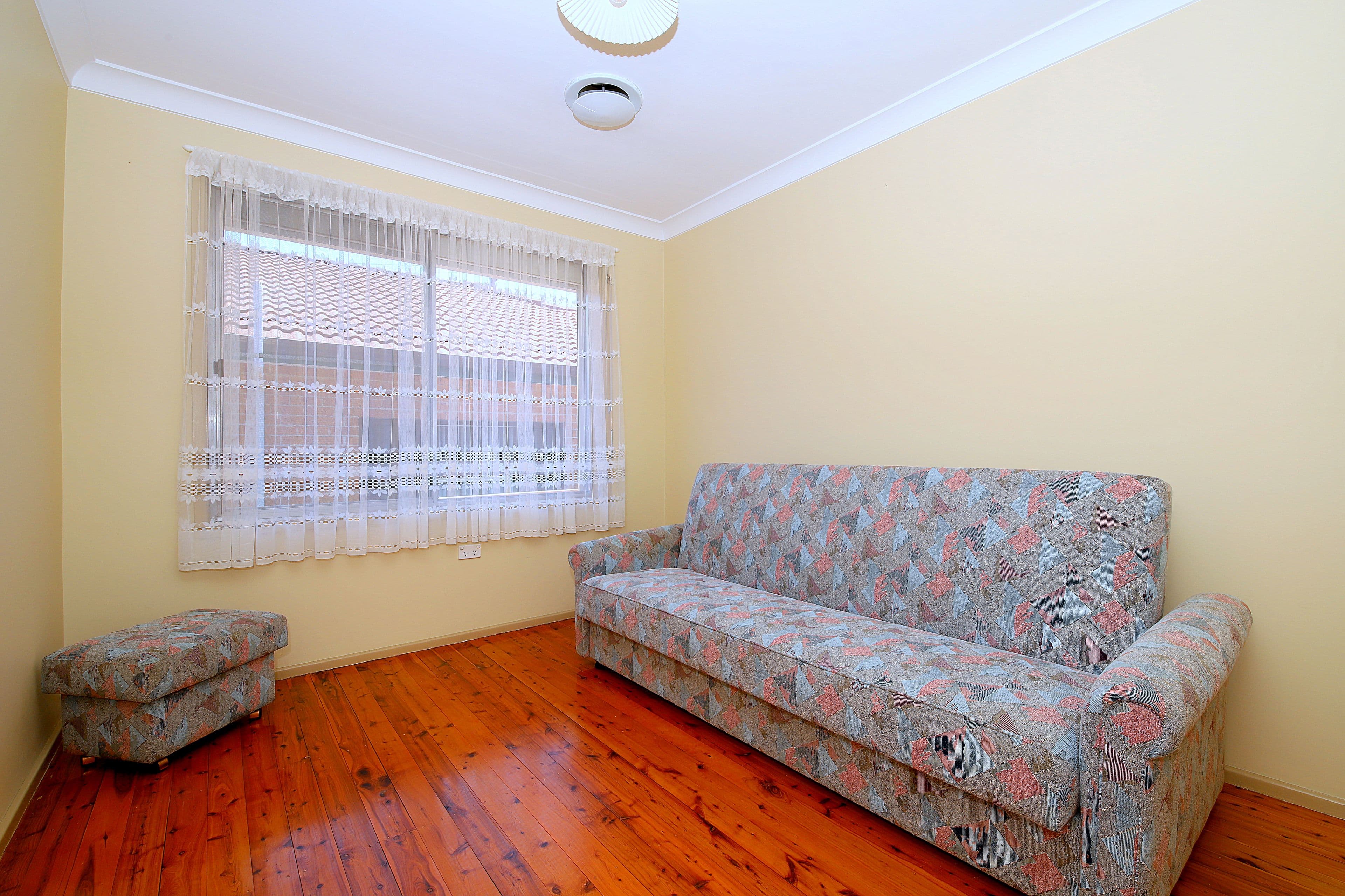 16 Skone Street, Condell Park - Thumbnail 8