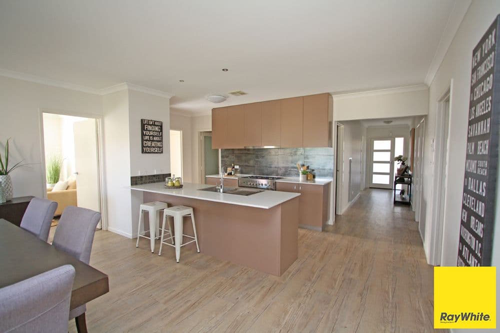 5 Angus Place, Bungendore - Thumbnail 5