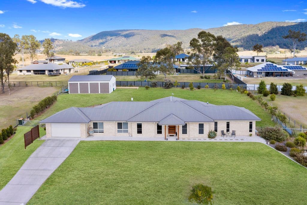 5 Farrow Close, Woodford QLD 4514, Woodford - Image 1