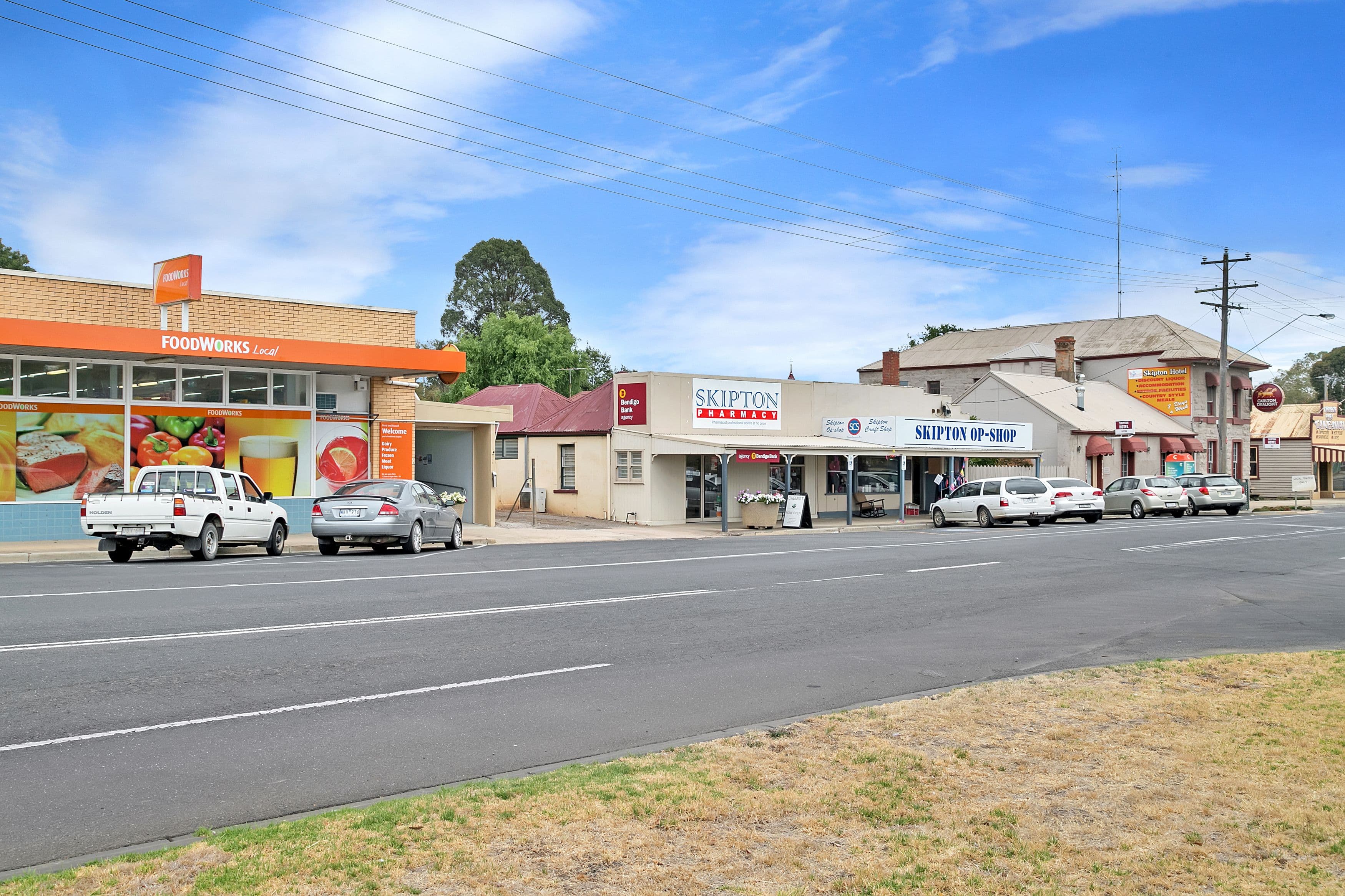 17 Montgomery Street, Skipton VIC 3361, Skipton - Thumbnail 2