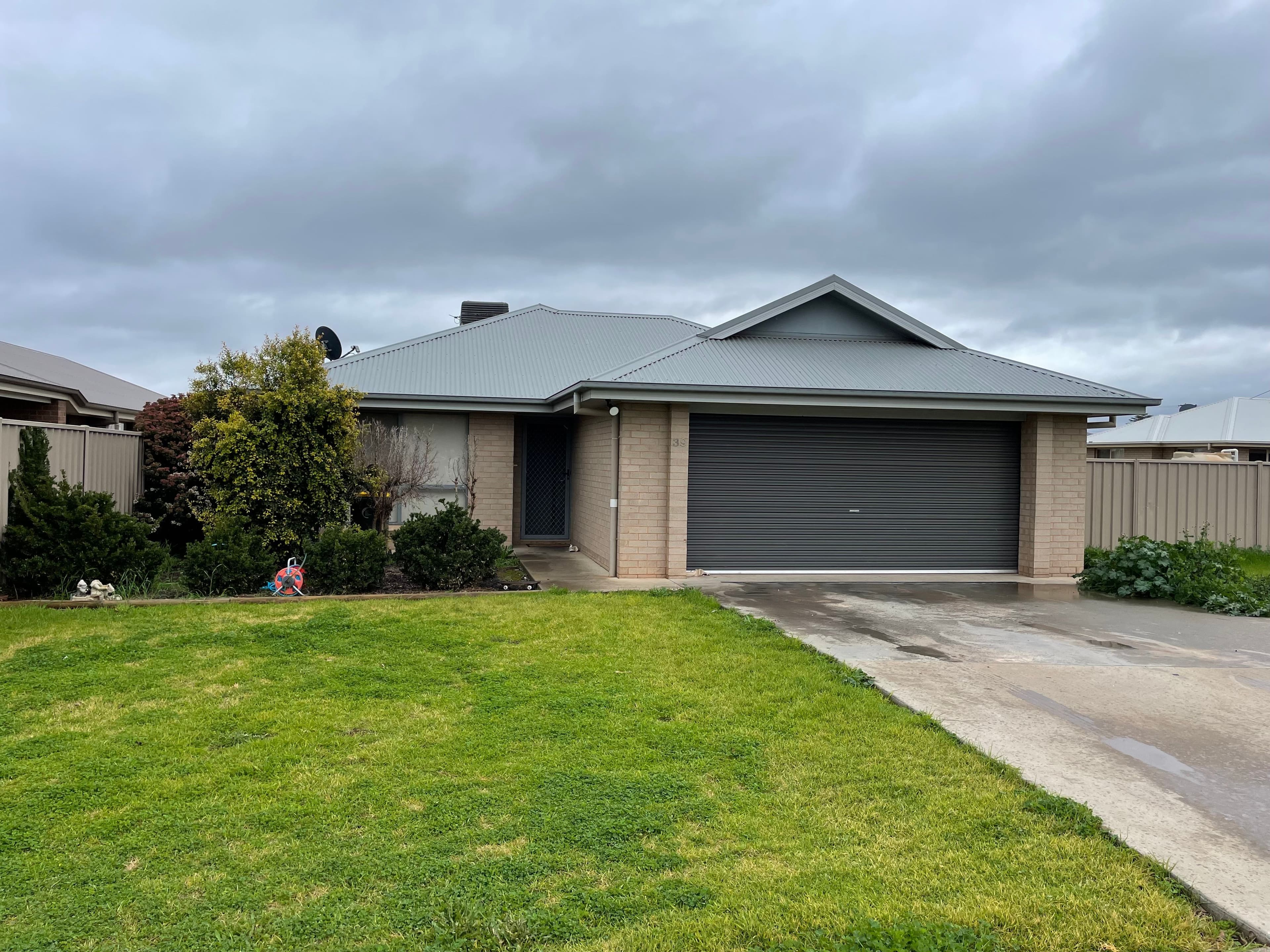 39 Walla Avenue, Griffith NSW 2680, Griffith - Image 1