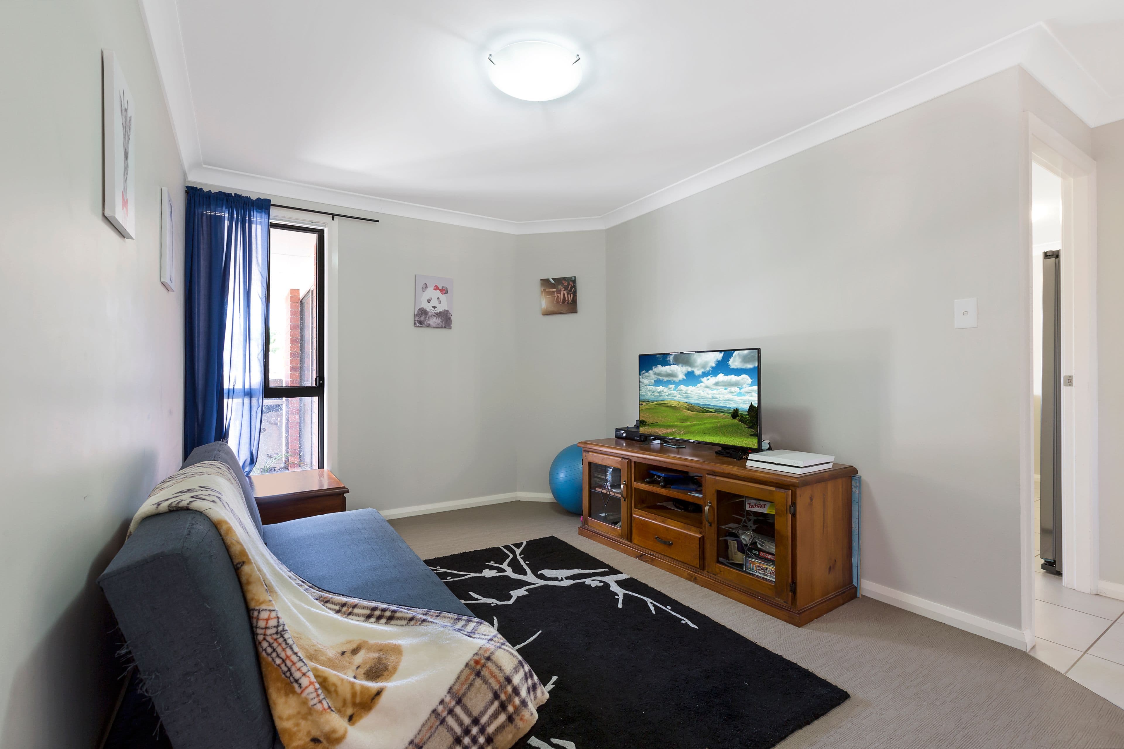 22 Lake Place, Tamworth NSW 2340, Tamworth - Thumbnail 2