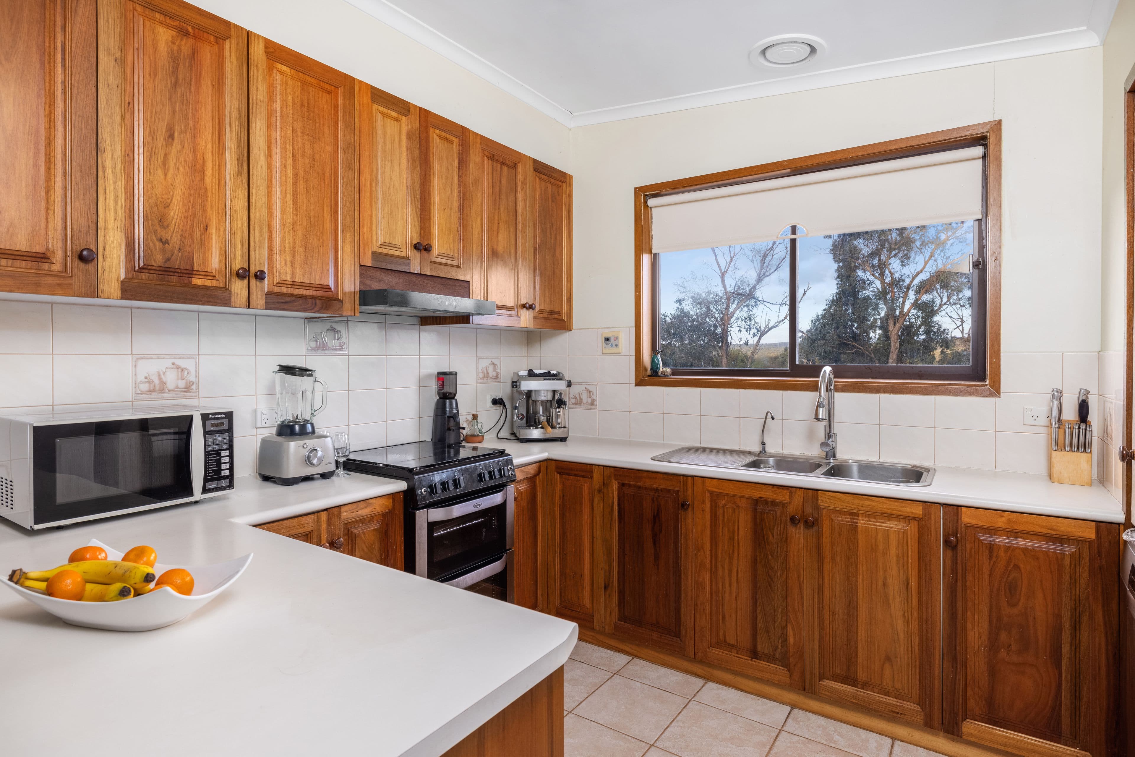 4 Geoffrey Grove, Mount Clear  Victoria  3350, Australia, Mount Clear - Thumbnail 2