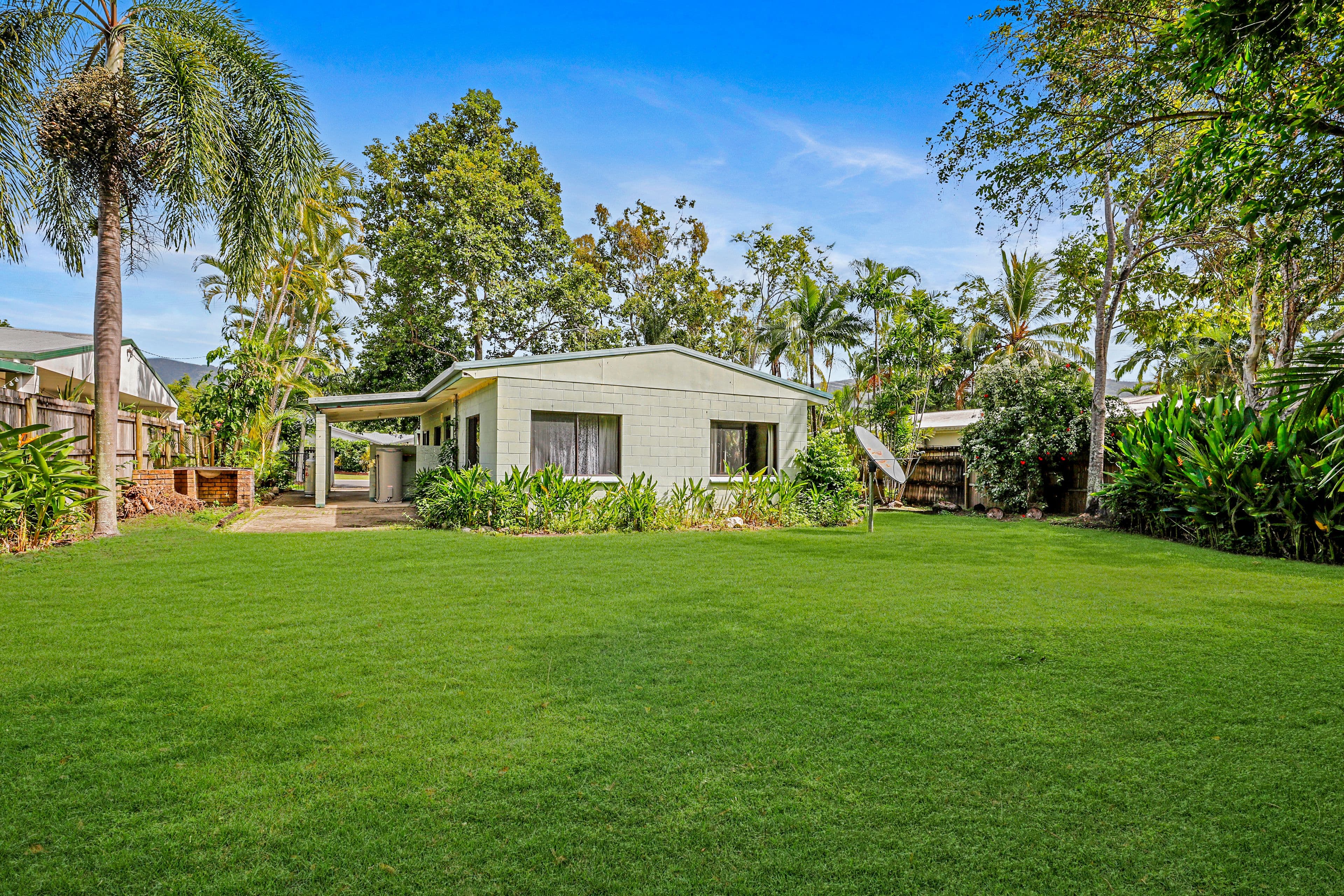 32 Starling Street, Kewarra Beach QLD 4879, Kewarra Beach - Thumbnail 2