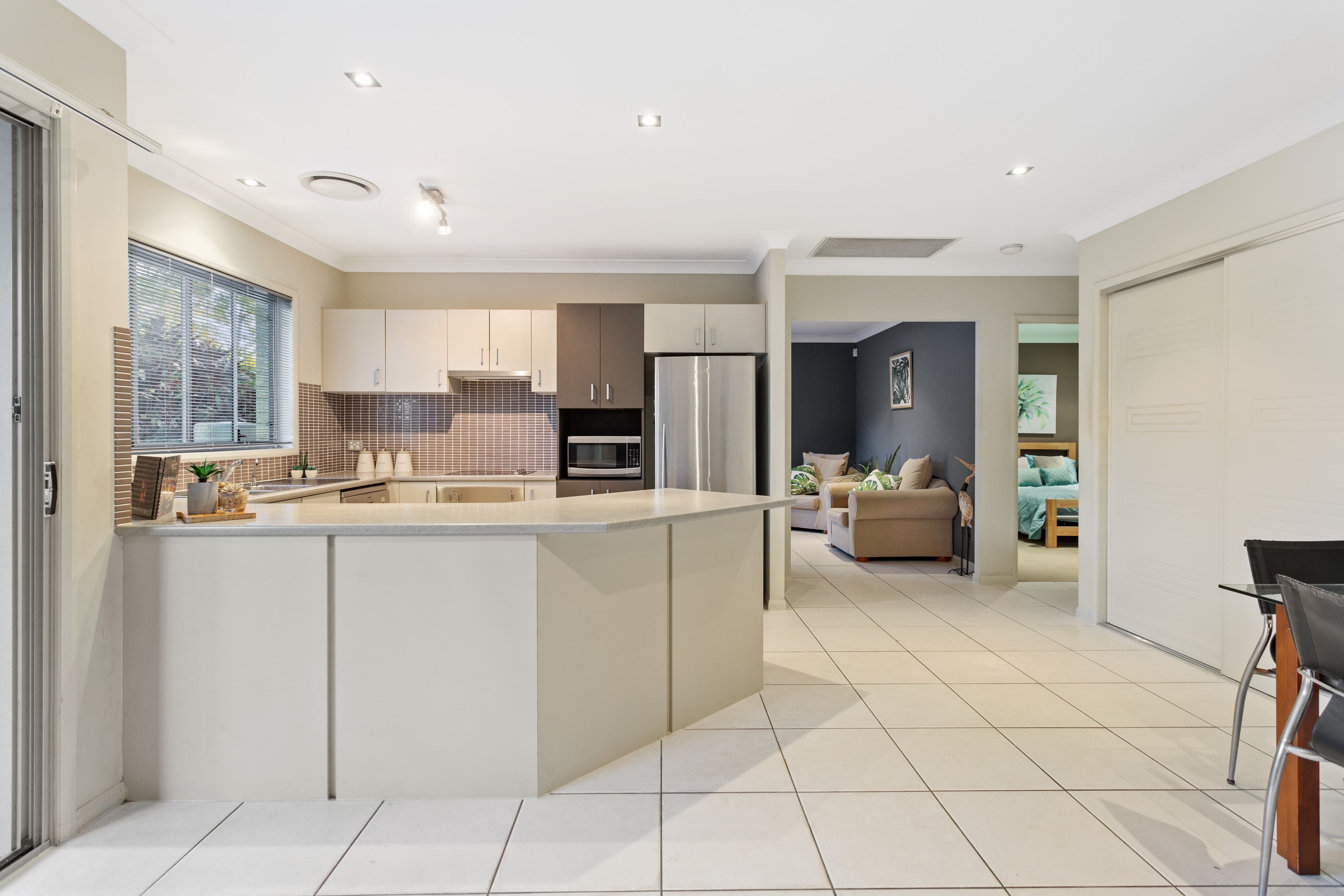 37 Heights Drive, Robina QLD 4226, Robina - Thumbnail 2