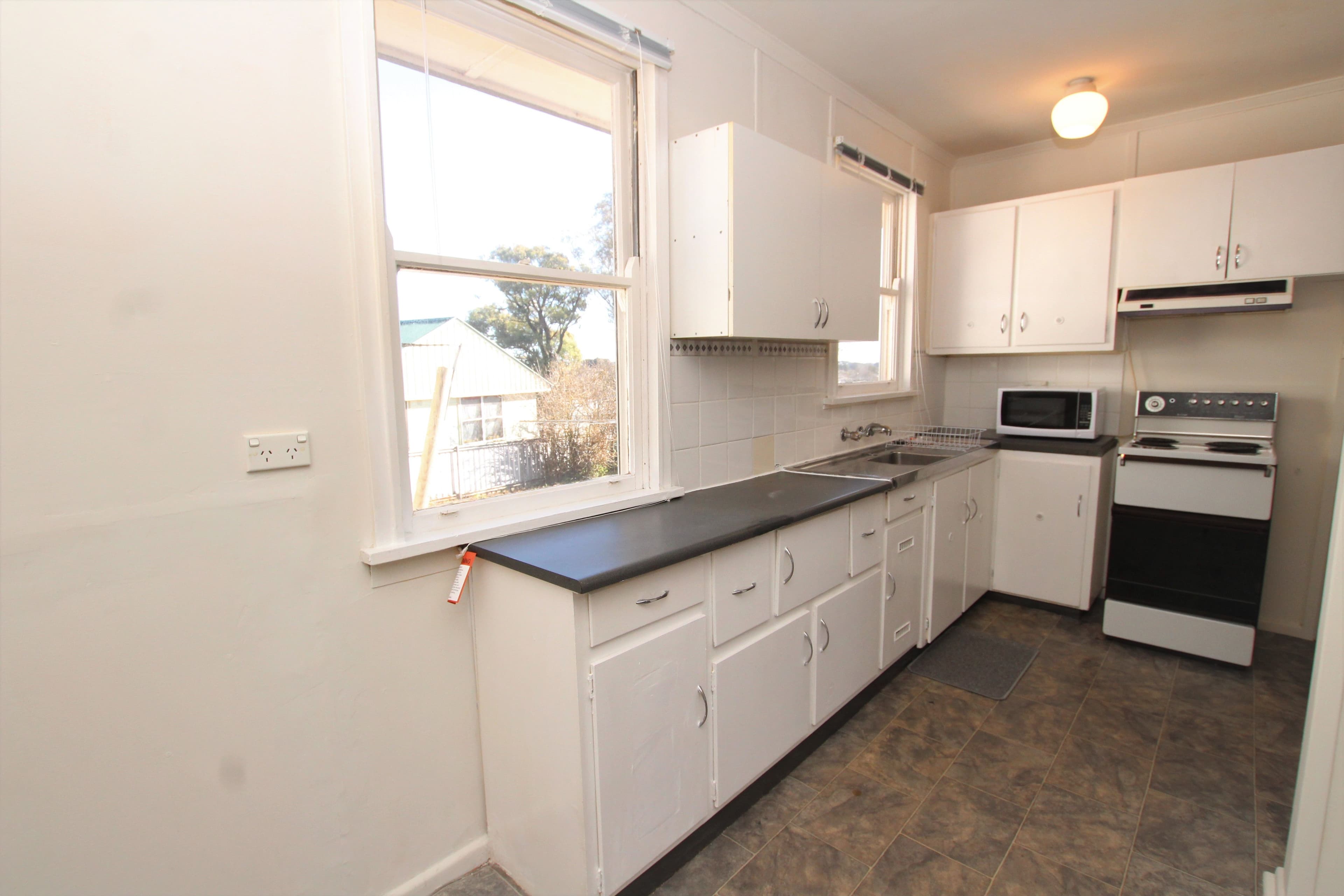 121 North Street, Oberon NSW 2787, Oberon - Thumbnail 3