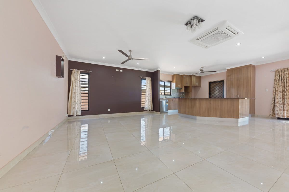 261 Forrest Parade, Bellamack NT 0832, Bellamack - Thumbnail 3