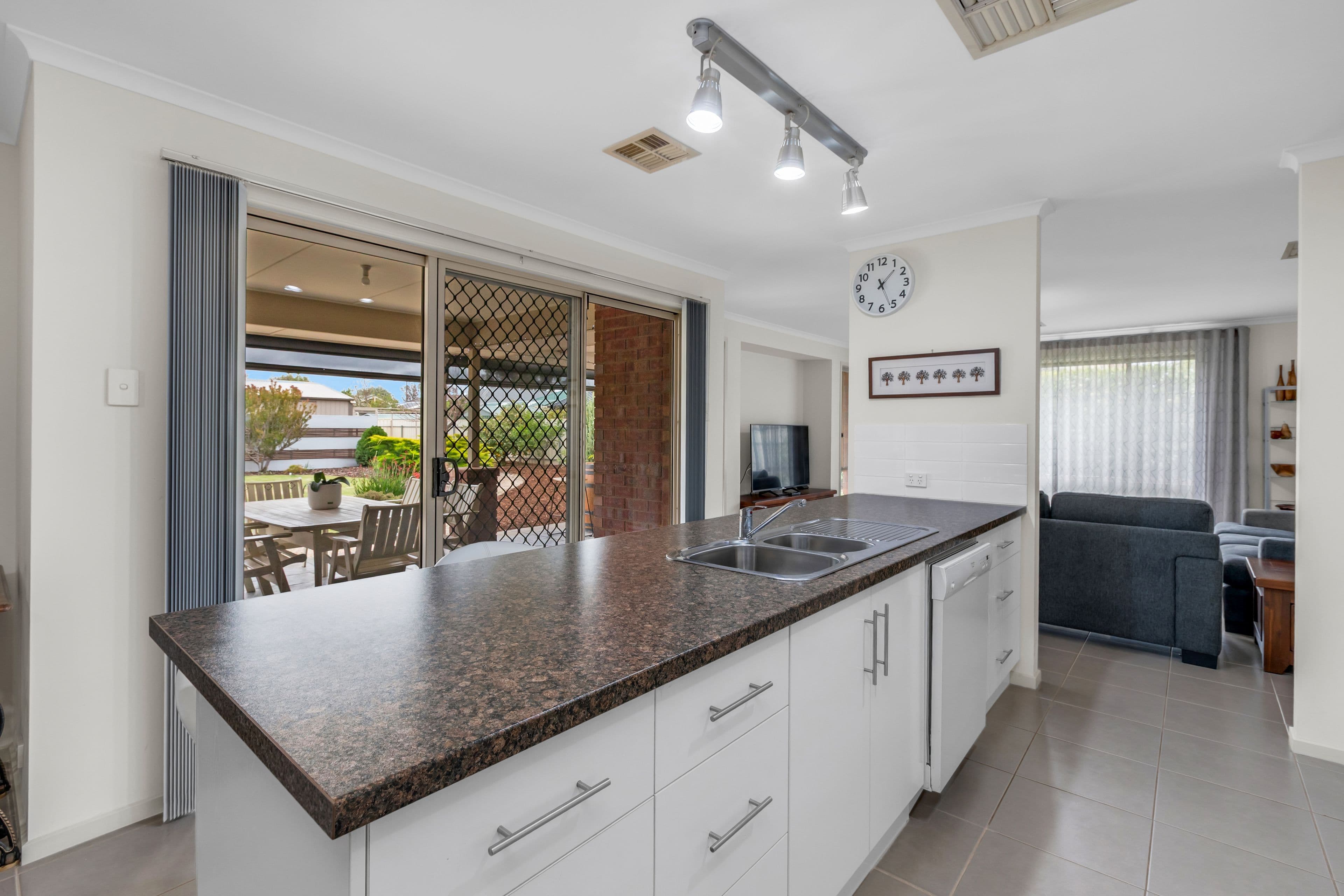 7 Ellada Court, Munno Para West SA 5115, Munno Para West - Thumbnail 6