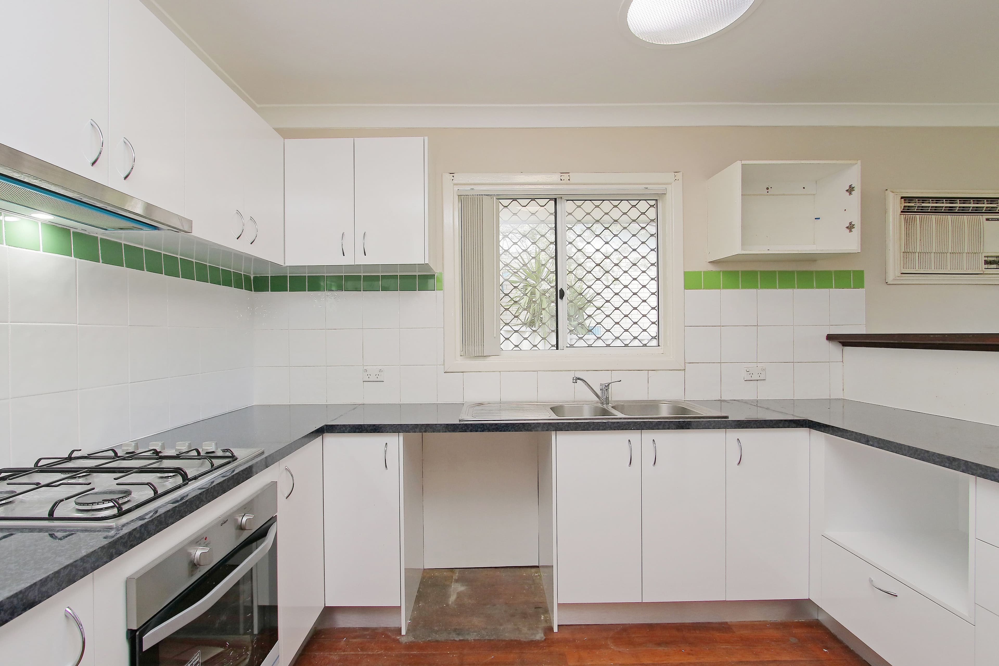 9 Kenwick Way, Balga WA 6061, Balga - Thumbnail 7