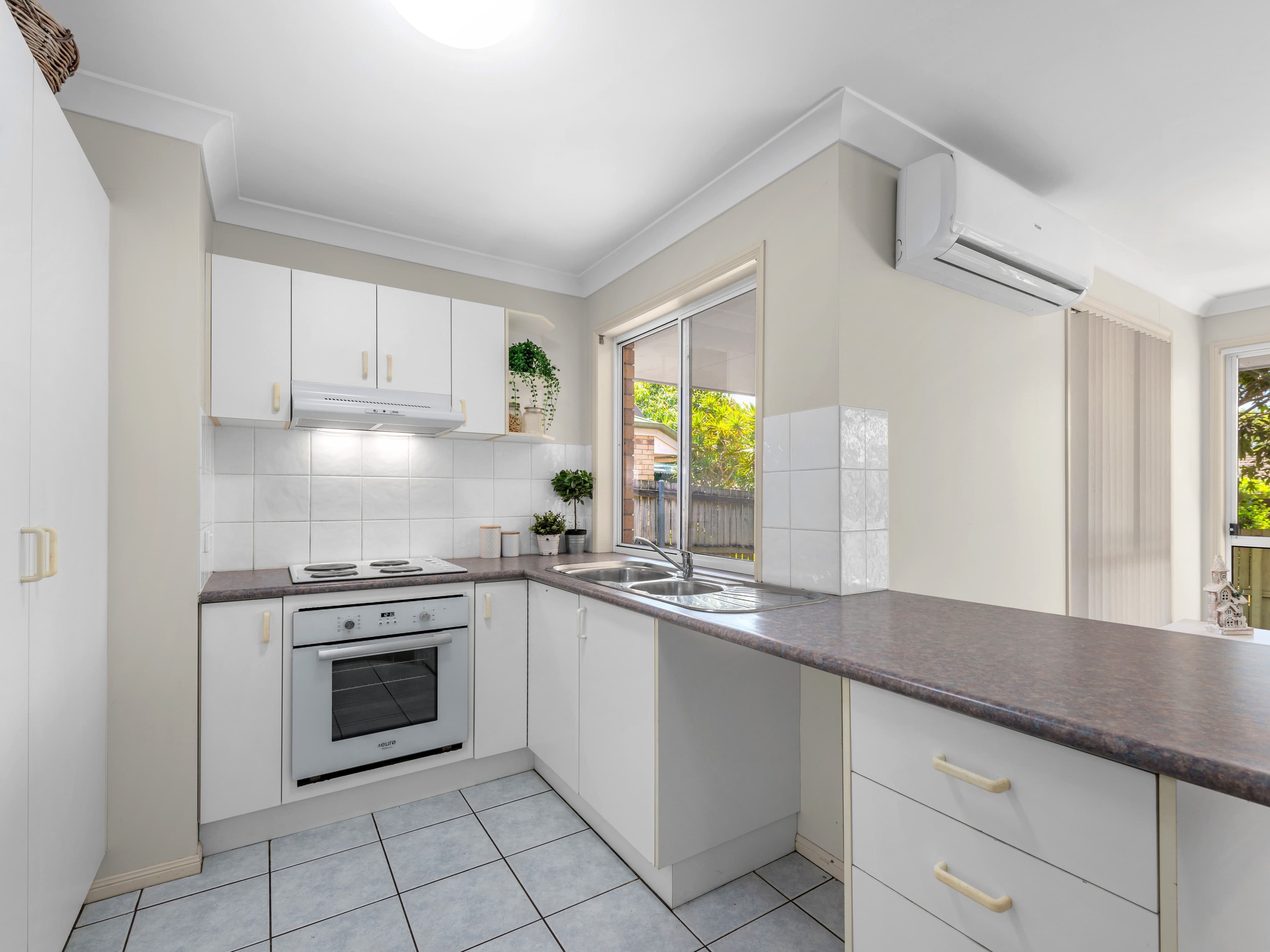 8 Wodala Crescent, Bracken Ridge QLD 4017, Bracken Ridge - Thumbnail 5