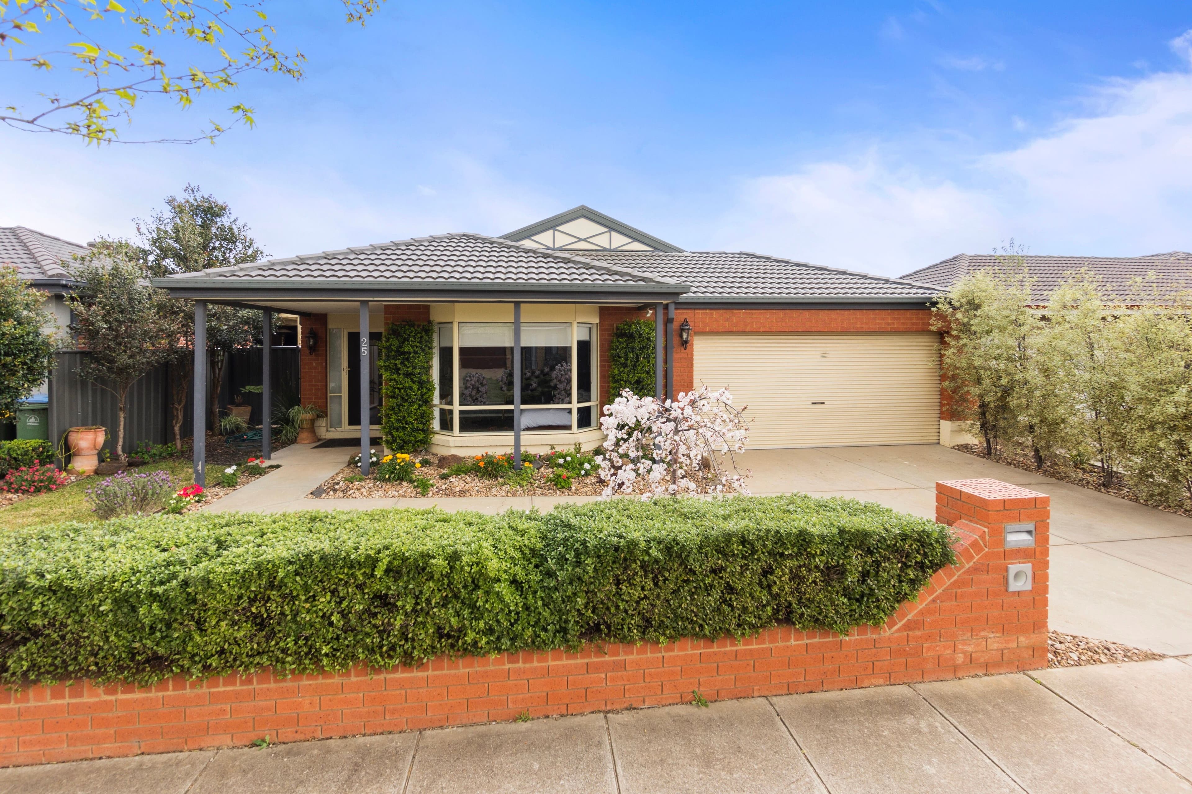 25 Hindmarsh Drive, Manor Lakes VIC 3024, Manor Lakes - Image 1