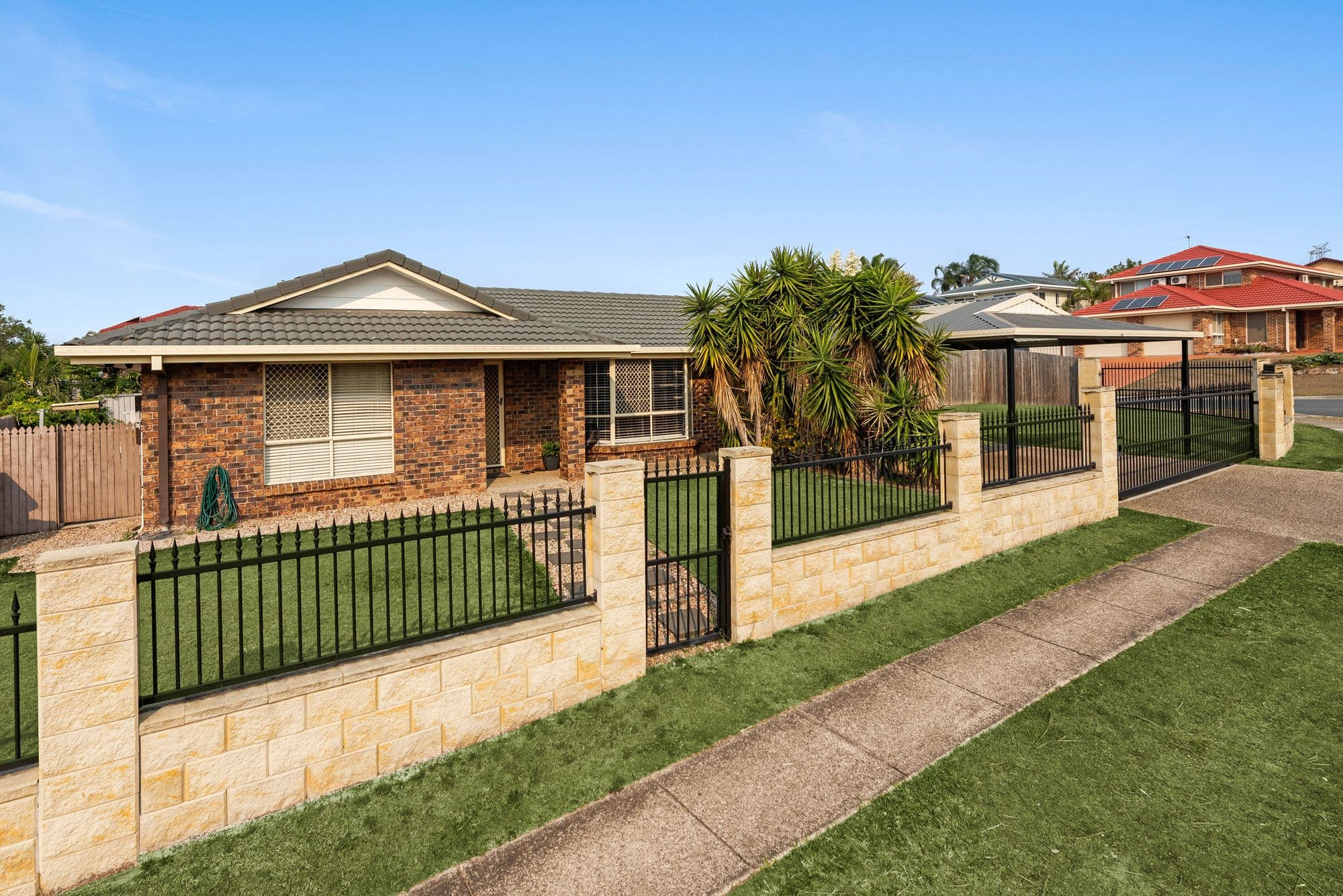 70 Nardie Street, Eight Mile Plains QLD 4113, Eight Mile Plains - Image 1