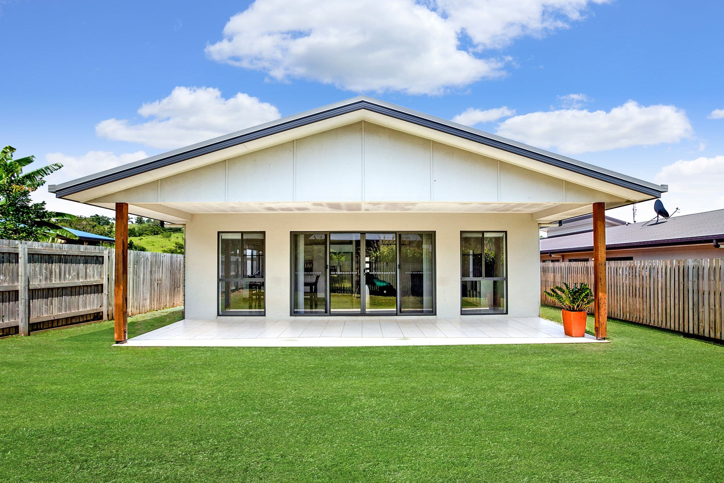 69 Parker Road, Cannonvale QLD 4802, Cannonvale - Thumbnail 5