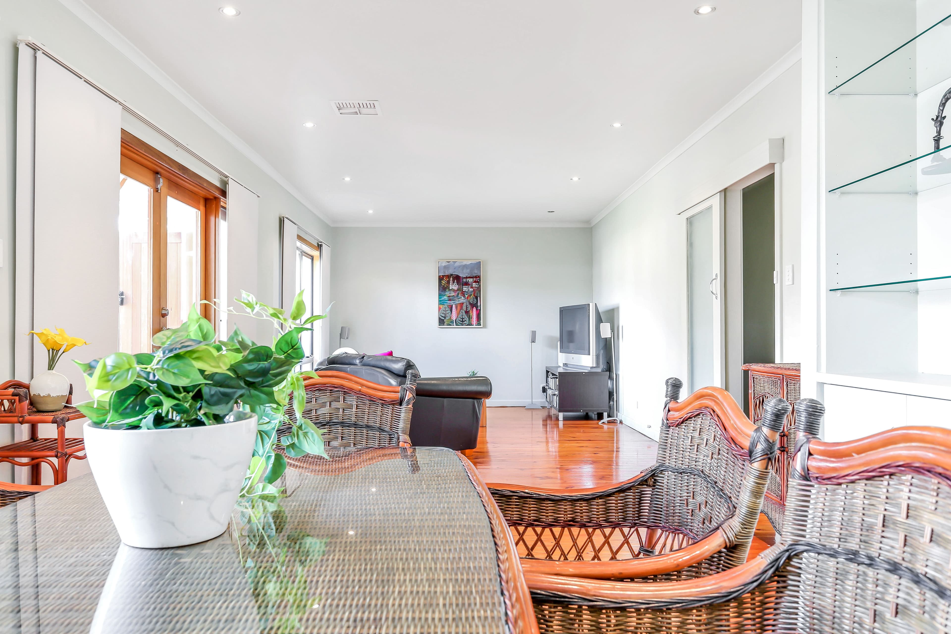 10 Gregory Avenue, Campbelltown SA 5074, Campbelltown - Thumbnail 4