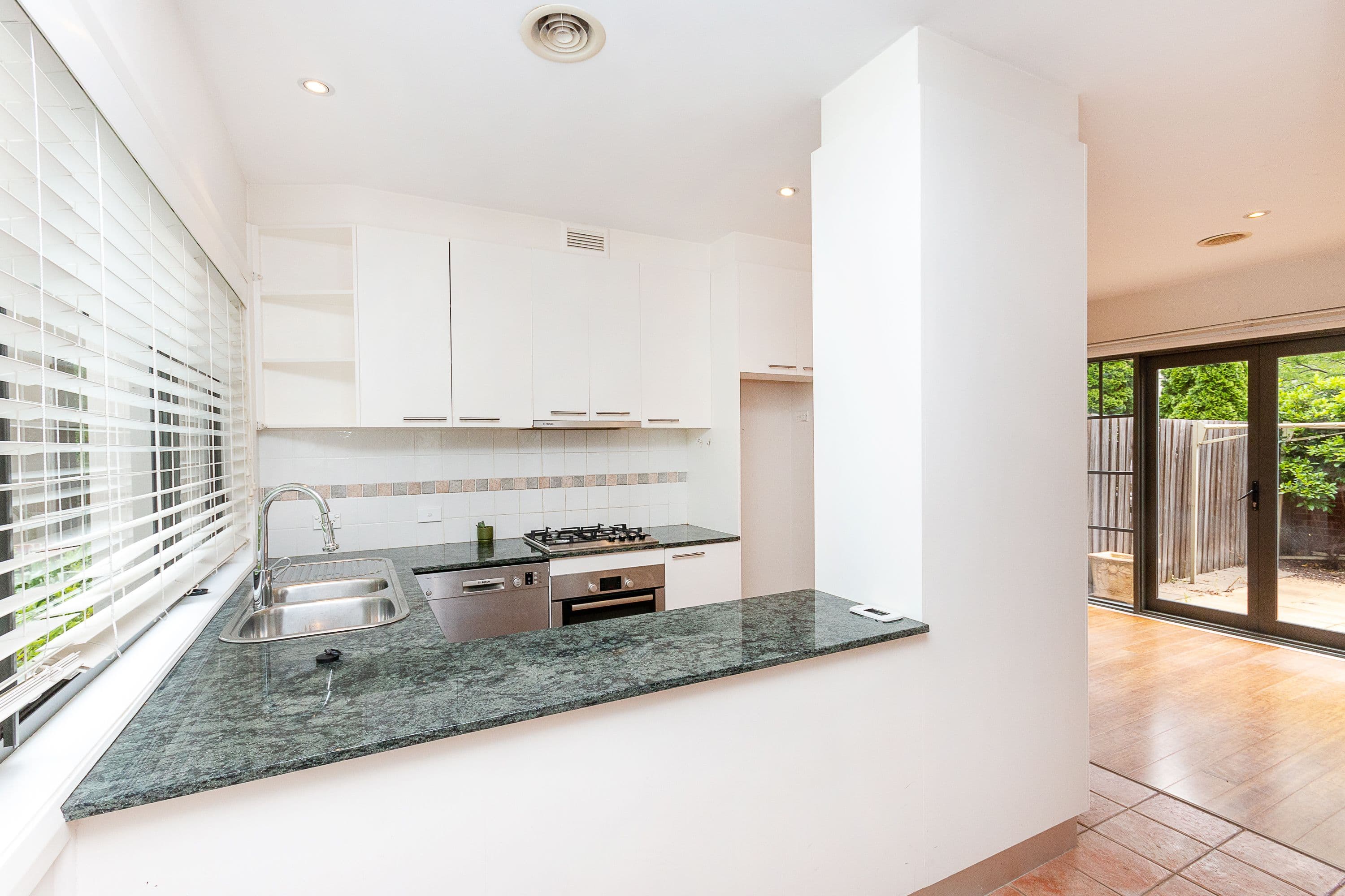 23/37 Ipima Street, Braddon ACT 2612, Braddon - Thumbnail 5