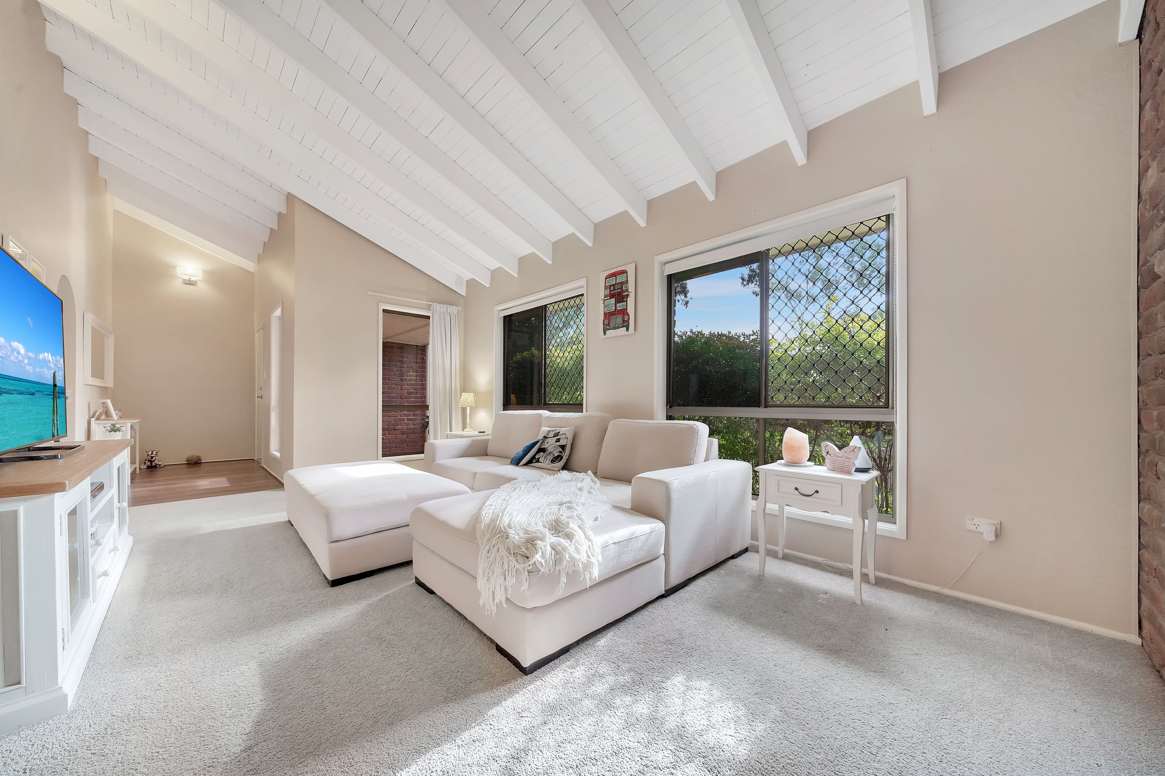 28 Morisset Court, Edens Landing QLD 4207, Edens Landing - Thumbnail 2
