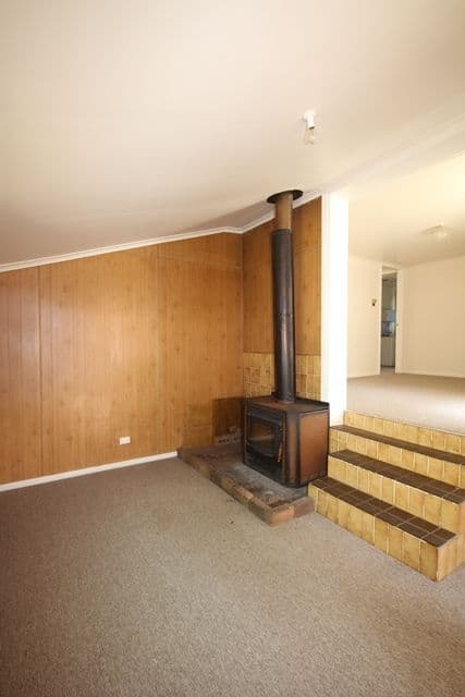 14 Tarana Crescent, Oberon - Thumbnail 8