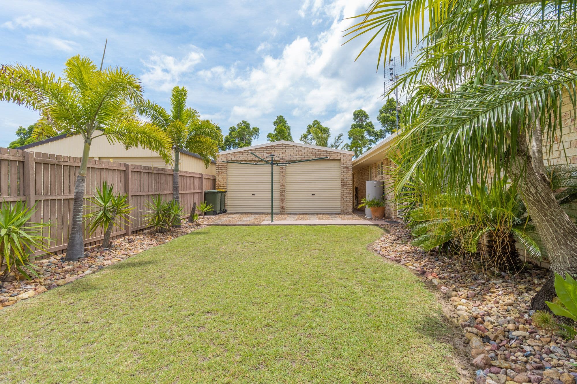 6 Butcherbird Close, Eli Waters QLD 4655, Eli Waters - Thumbnail 2