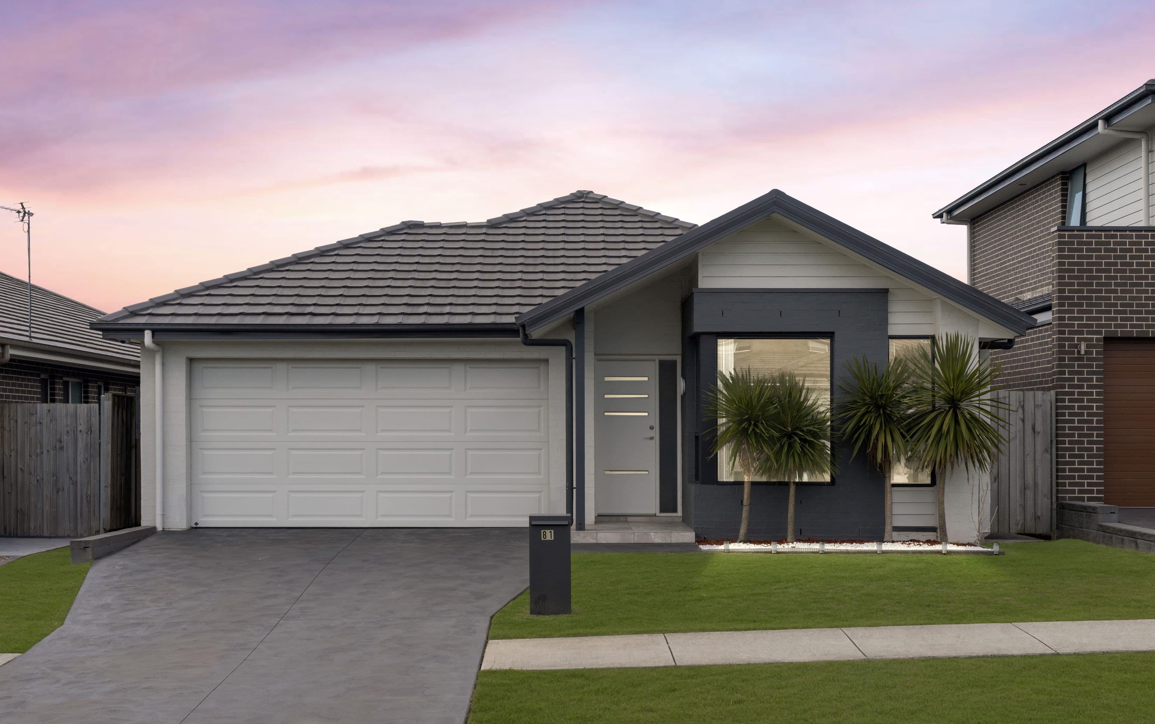 81 Gledswood Hills Drive, GLEDSWOOD HILLS NSW 2557, Gledswood Hills - Image 1
