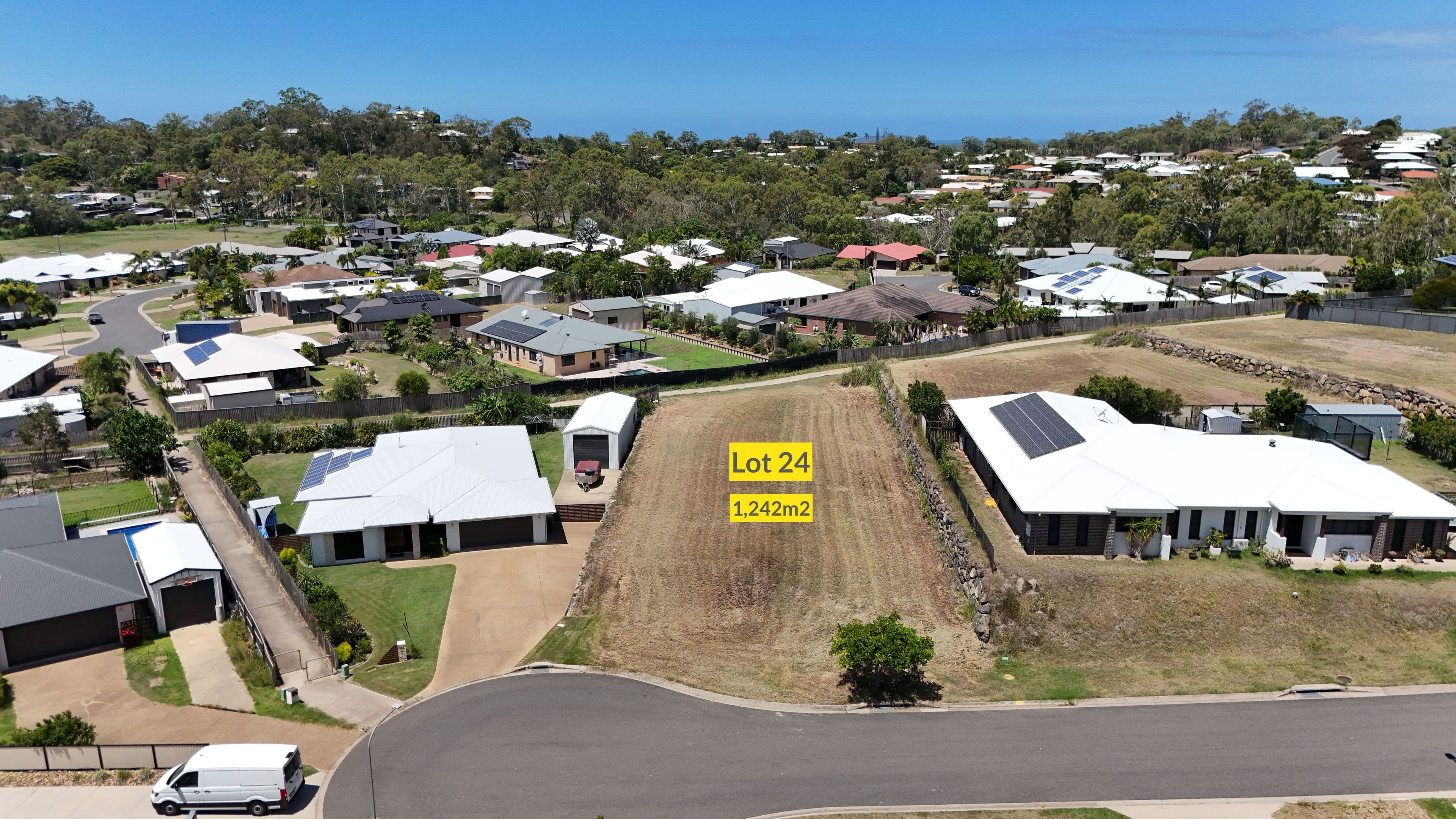 3 Swagmans Crescent, Glen Eden QLD 4680, Glen Eden - Thumbnail 2