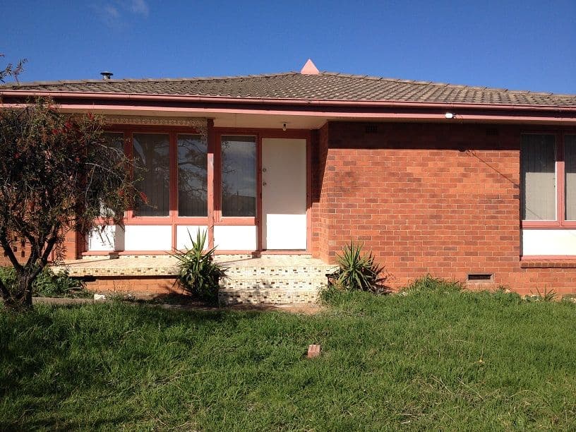 10 Amaroo Crescent, Orange - Image 1