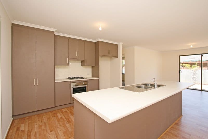 10 MERO Street, Salisbury North SA 5108, Salisbury North - Thumbnail 2