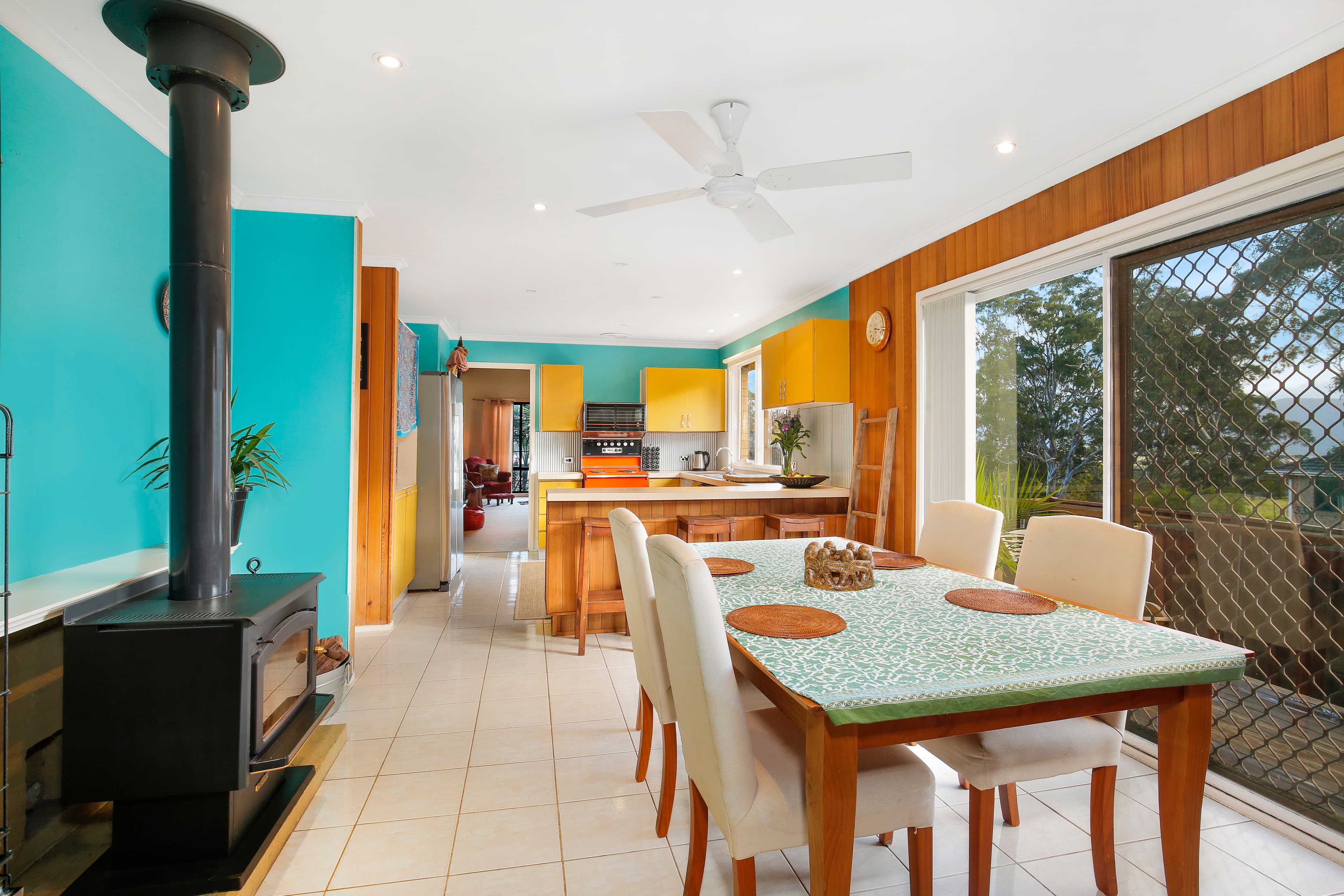 336 Farmborough Road, Farmborough Heights - Thumbnail 4