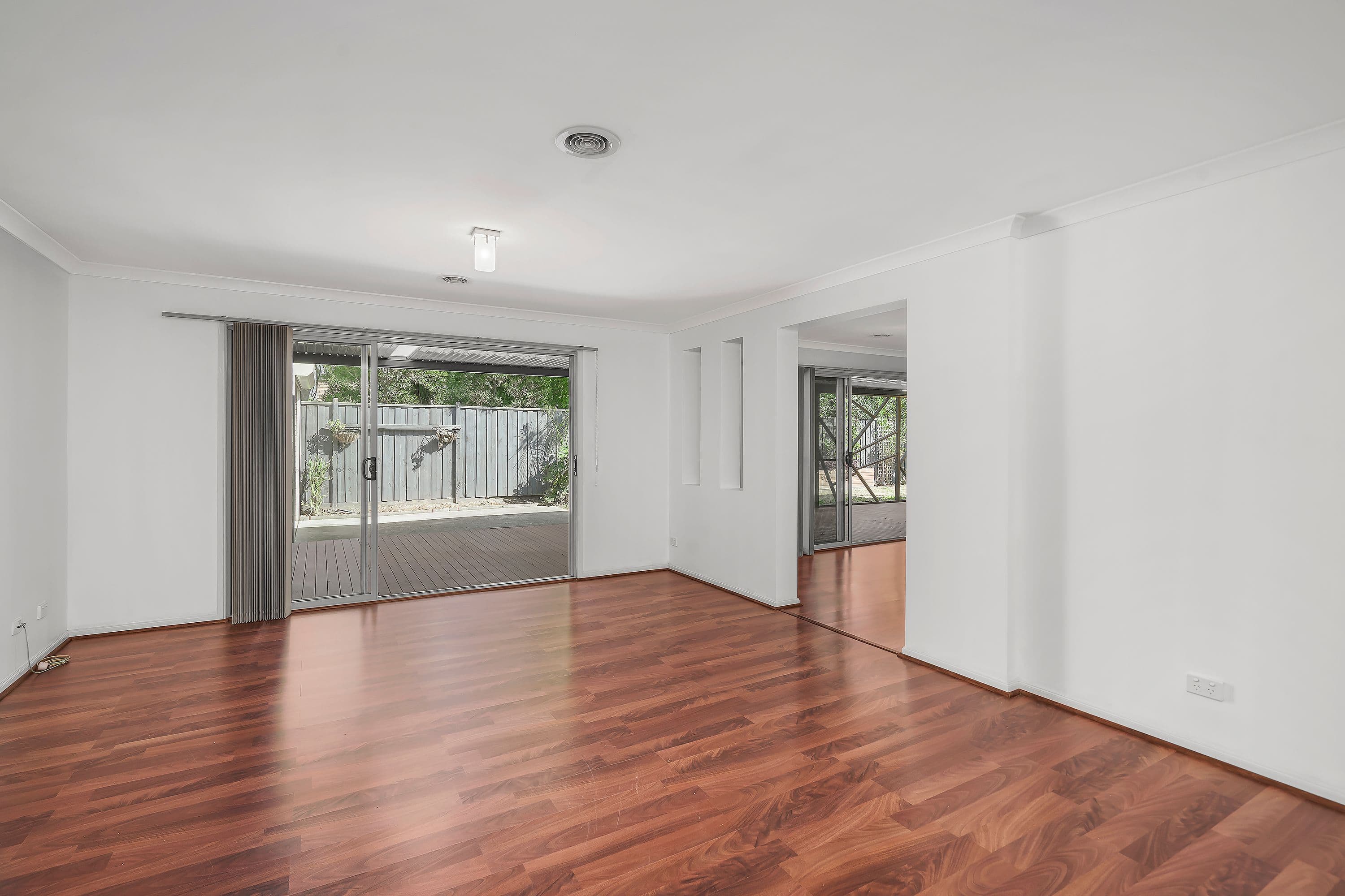 4 Castawellan Street, Lyndhurst VIC 3975, Lyndhurst - Thumbnail 5