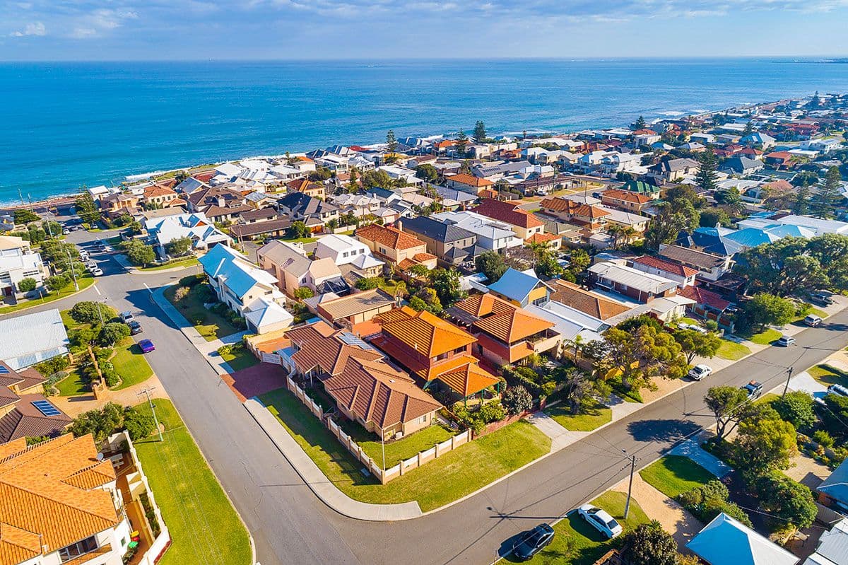 24 Haysom Street, Trigg WA 6029, Trigg - Thumbnail 4
