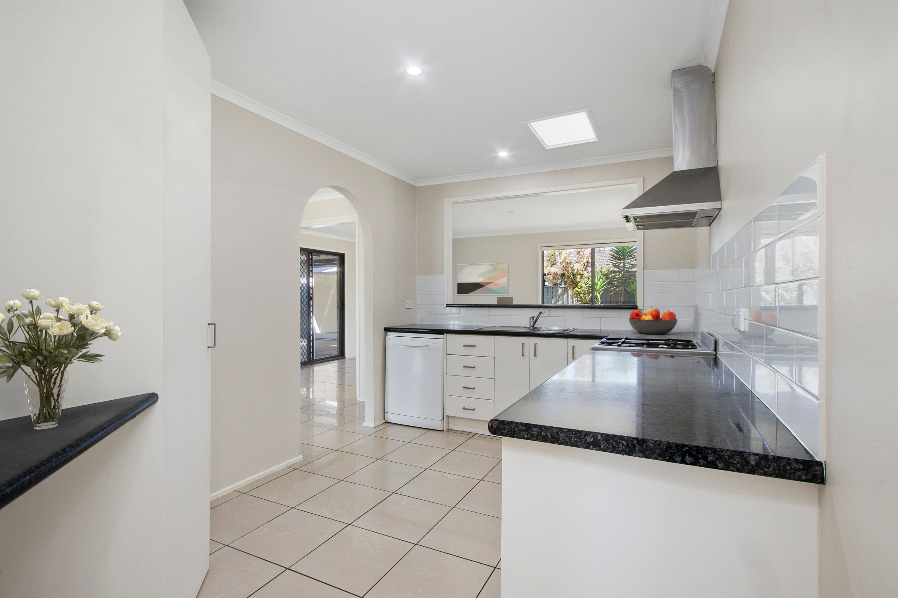 1/15 Raymond Street, Noble Park VIC 3174, South Windsor - Thumbnail 4