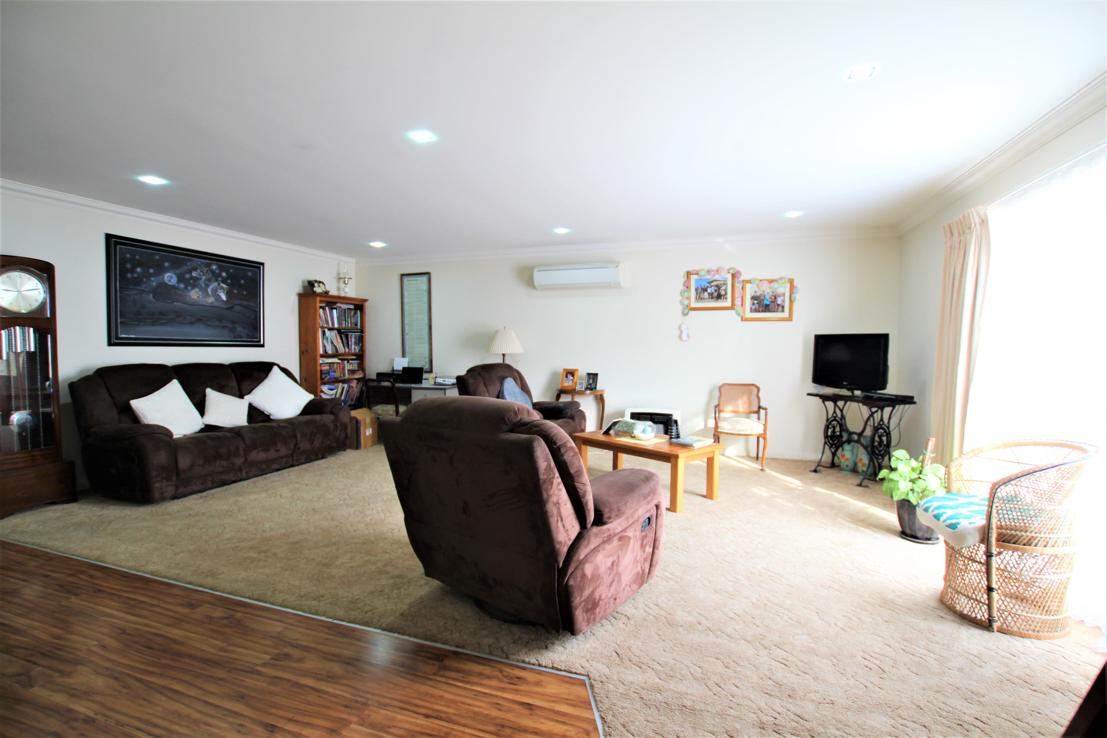 10 Edwards Street, Young NSW 2594, Young - Thumbnail 5