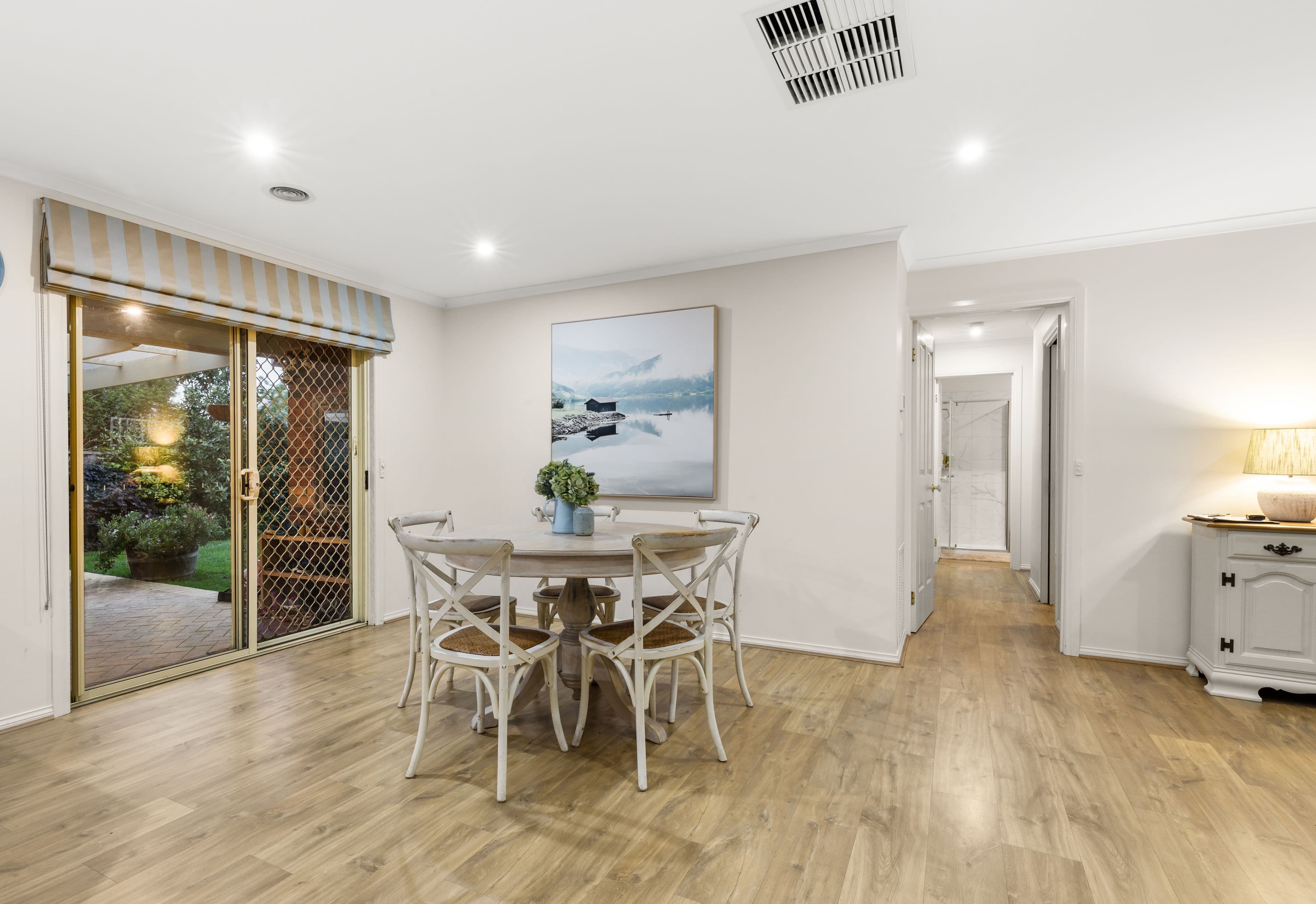 30 Pioneers Crescent, Pakenham VIC 3810, Pakenham - Thumbnail 5
