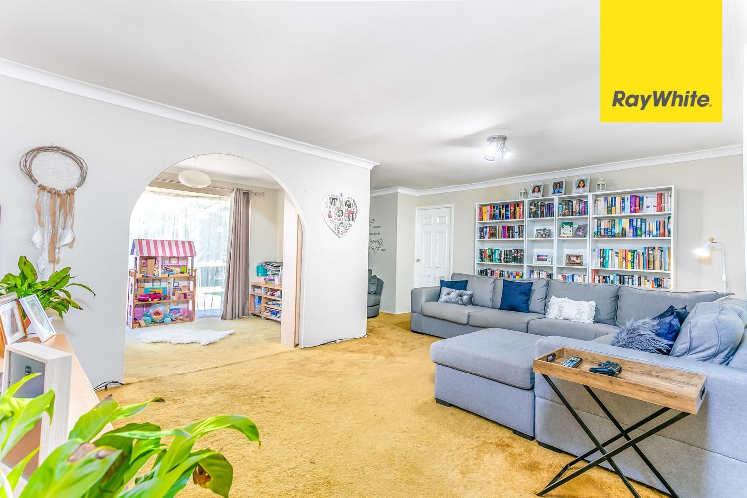 7 Bradman Avenue, St Clair - Thumbnail 2