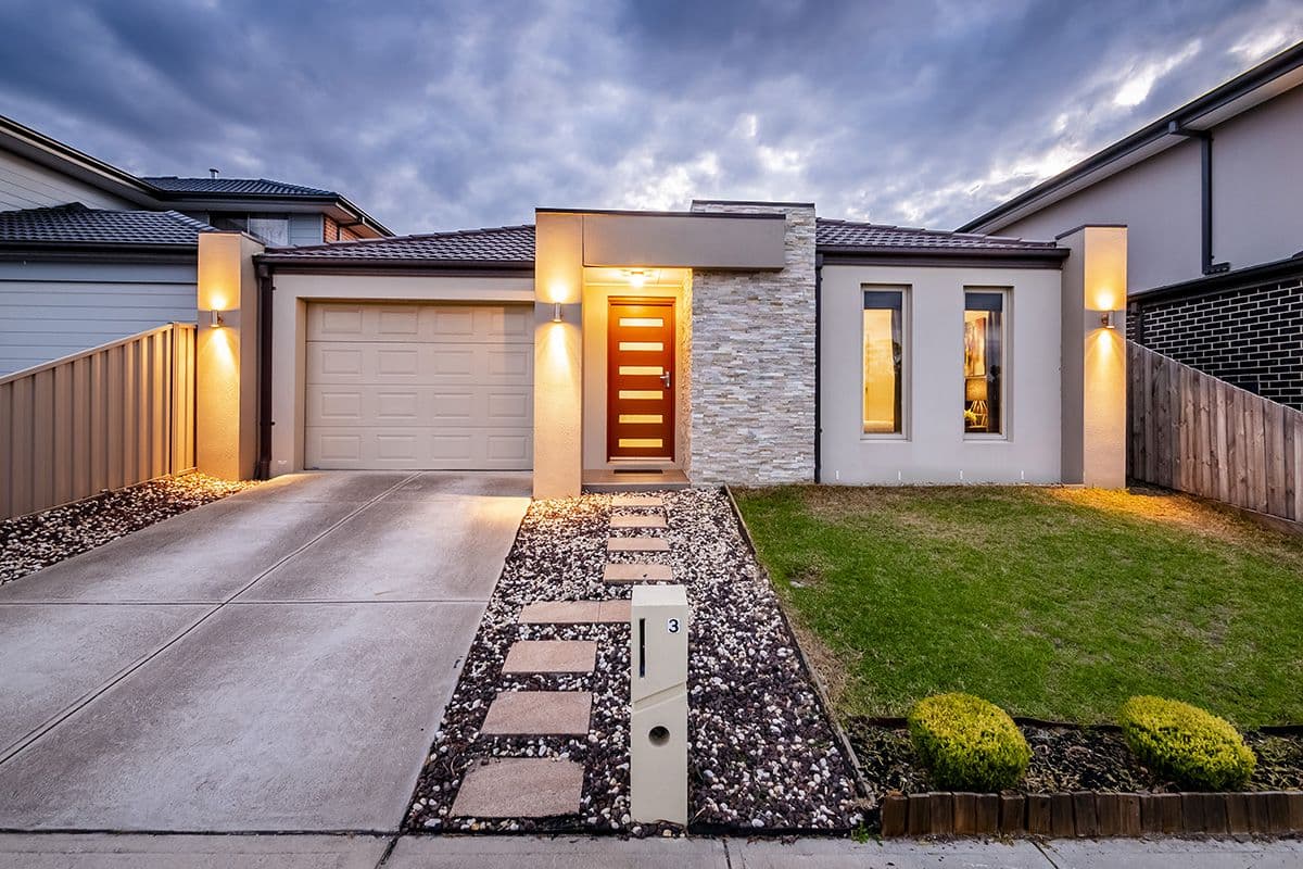 3 Kenmax Avenue, Hampton Park VIC 3976, Hampton Park - Image 1