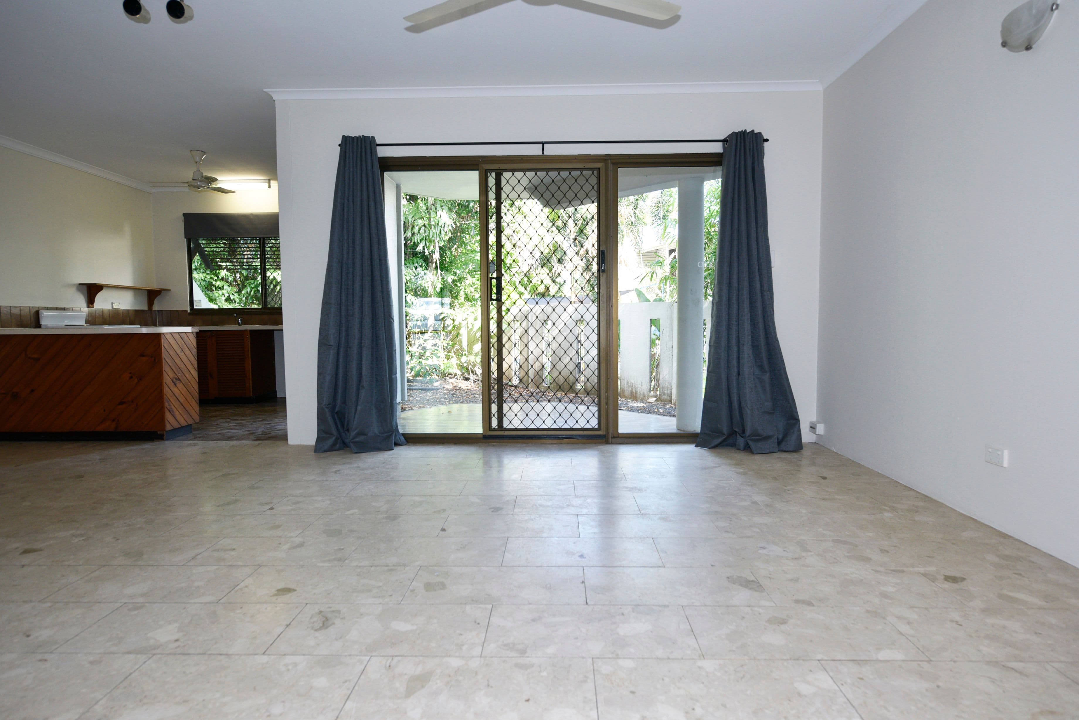 7/23 Hudson Fysh Avenue, Parap NT 0820, Parap - Thumbnail 3