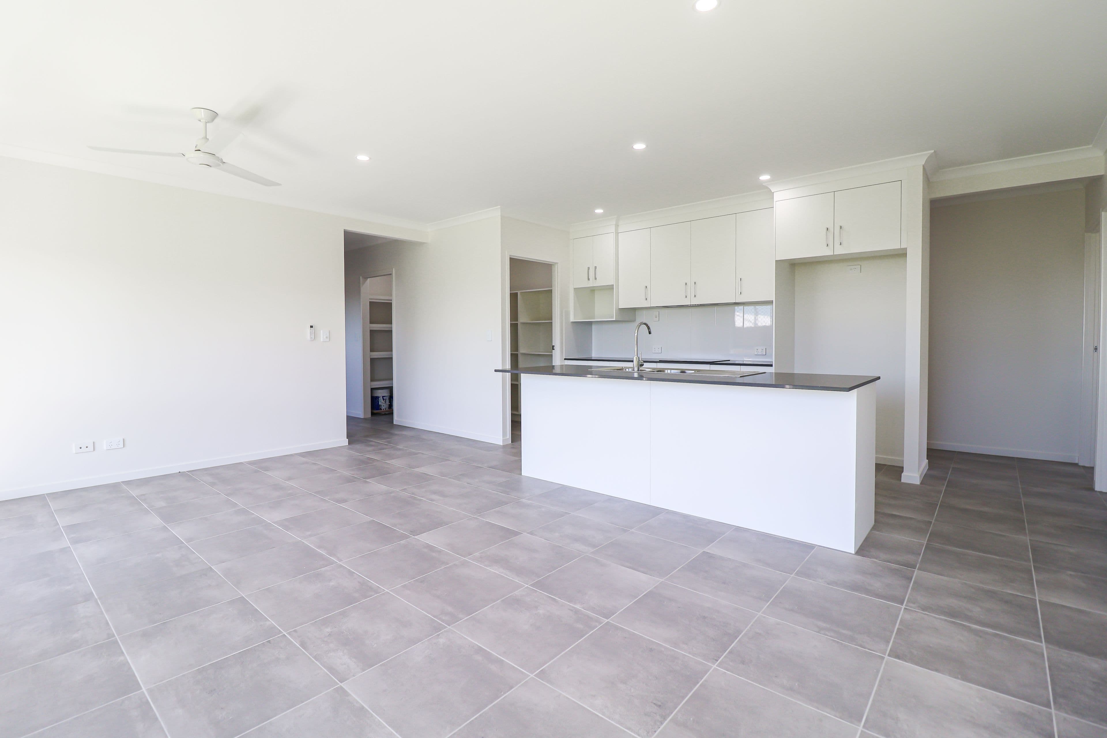 5 Blackbraes Court, New Auckland QLD 4680, New Auckland - Thumbnail 4