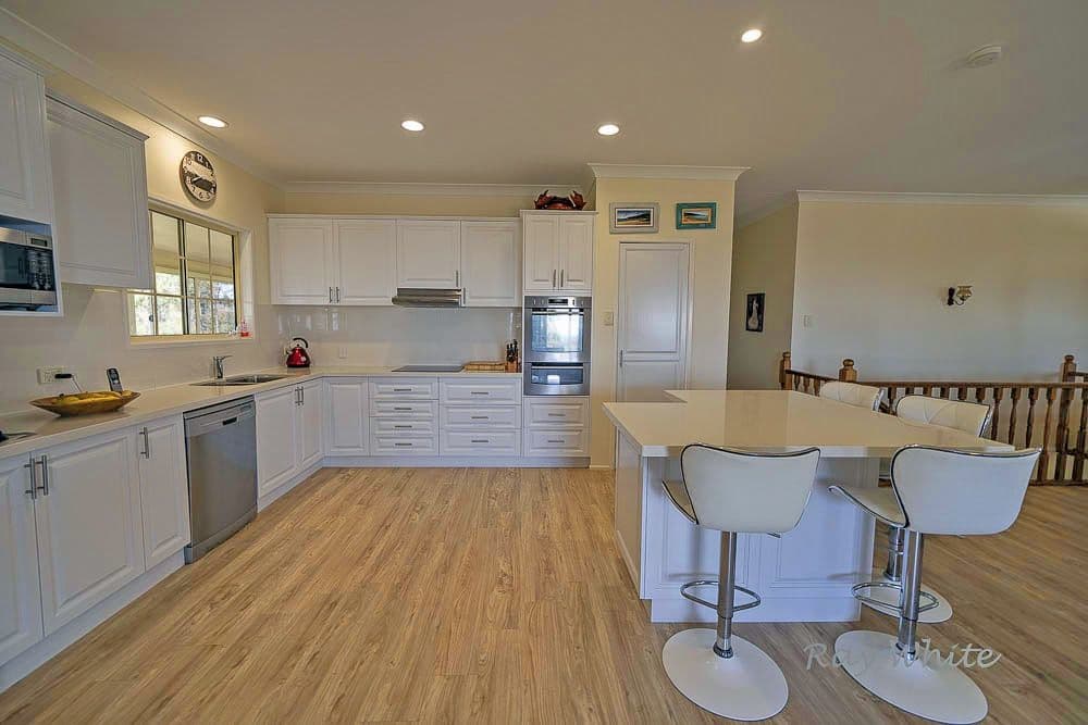 25 Seaspray Drive, Agnes Water QLD 4677, Agnes Water - Thumbnail 2