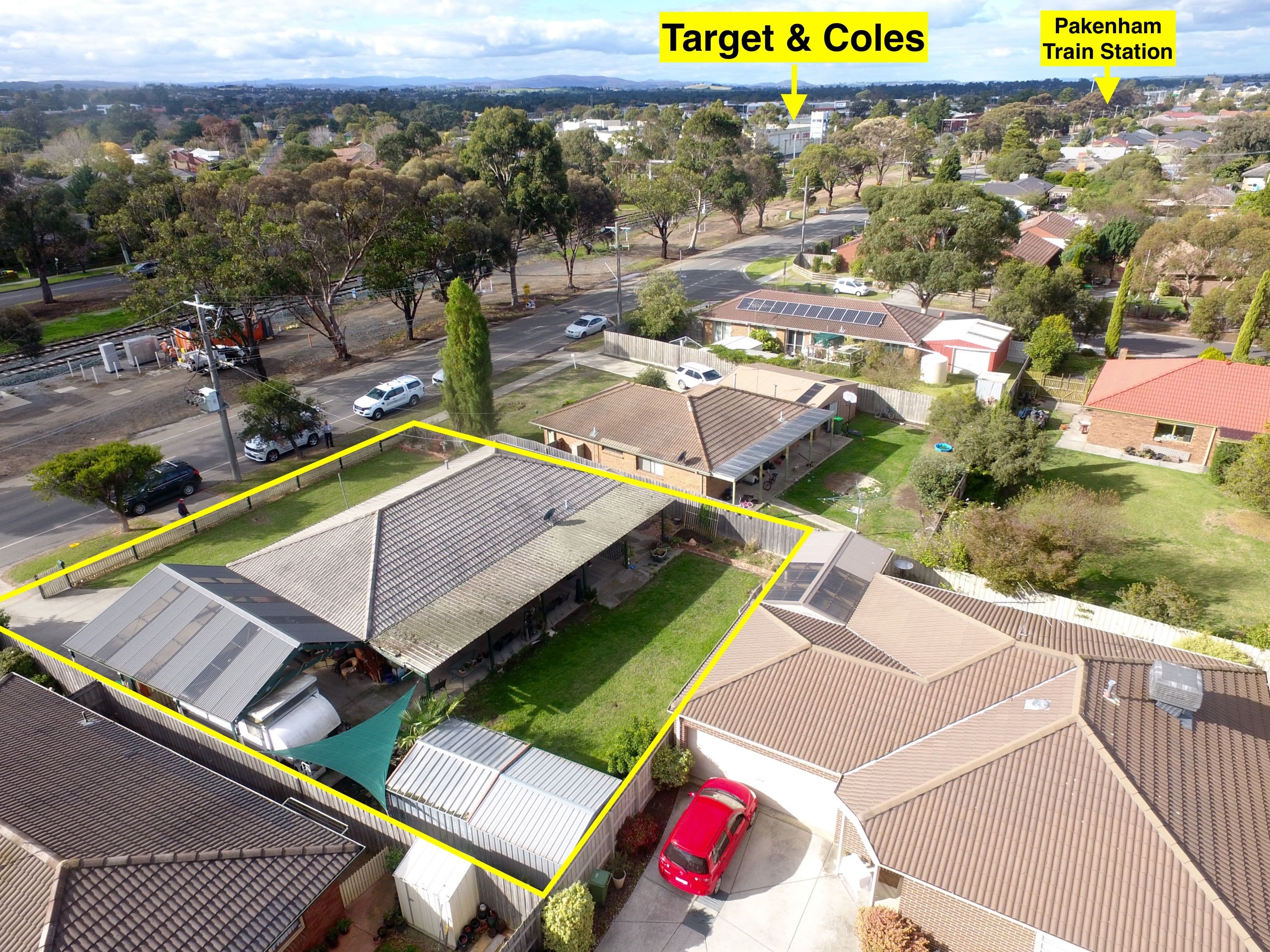 37 Henty Street, Pakenham VIC 3810, Pakenham - Thumbnail 3