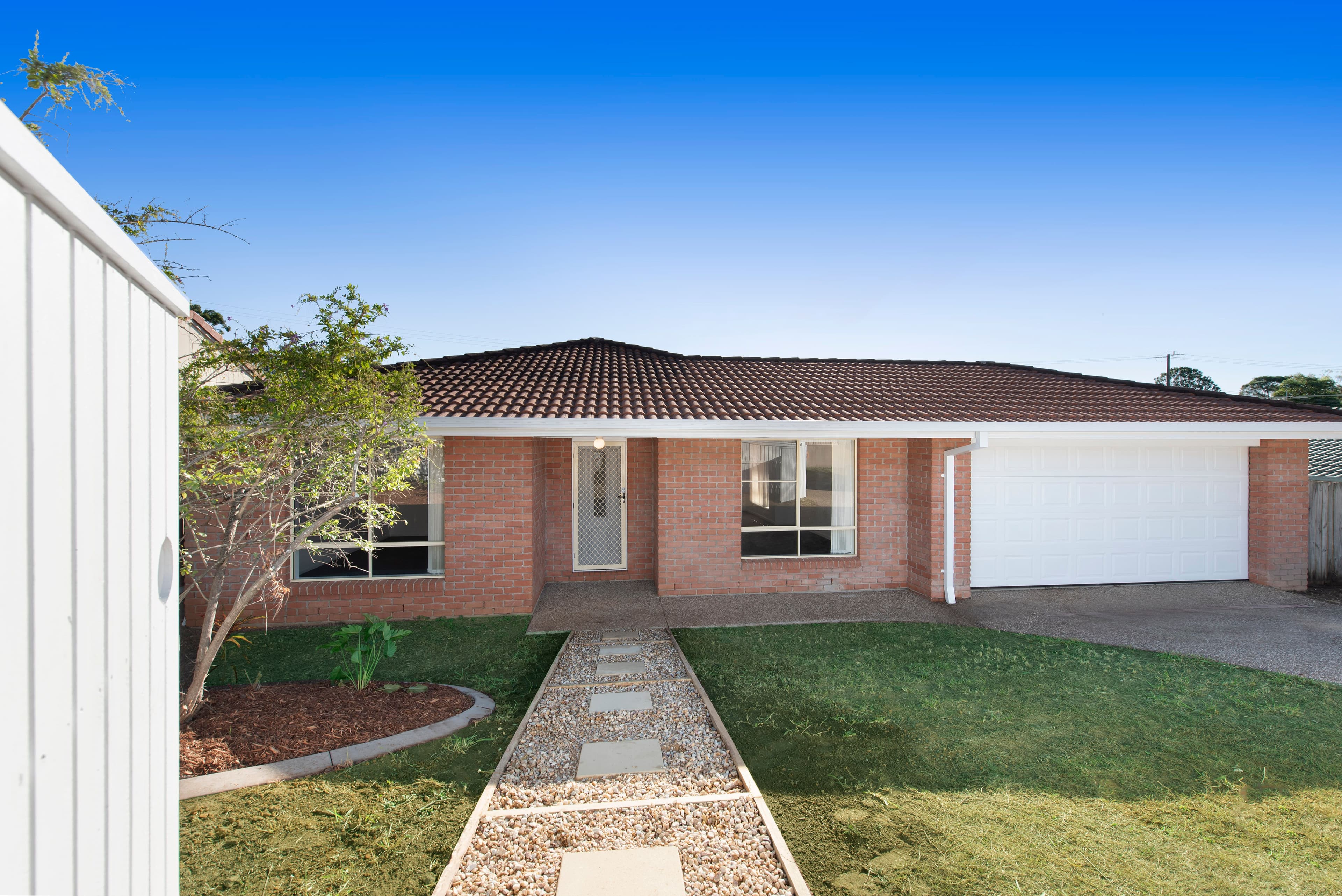 17 Jayef Street, Sunnybank Hills QLD 4109, Sunnybank Hills - Image 1
