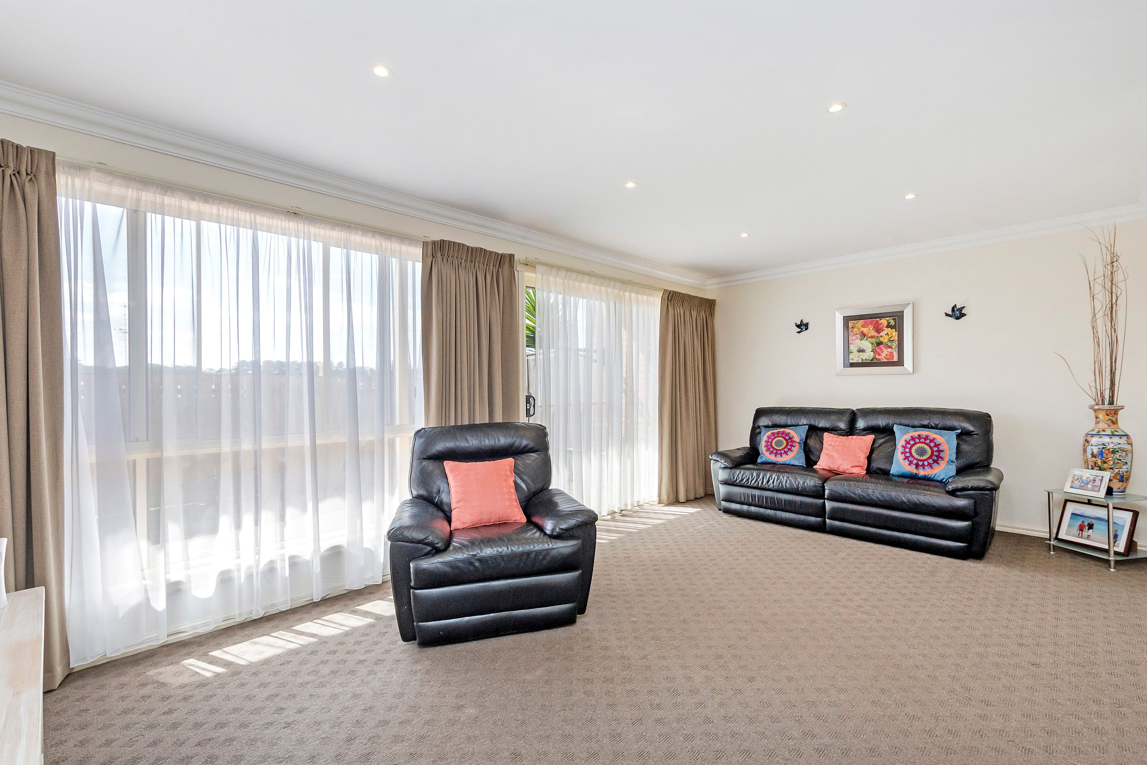 11 Loch Ard Place, Warrnambool VIC 3280, Warrnambool - Thumbnail 2