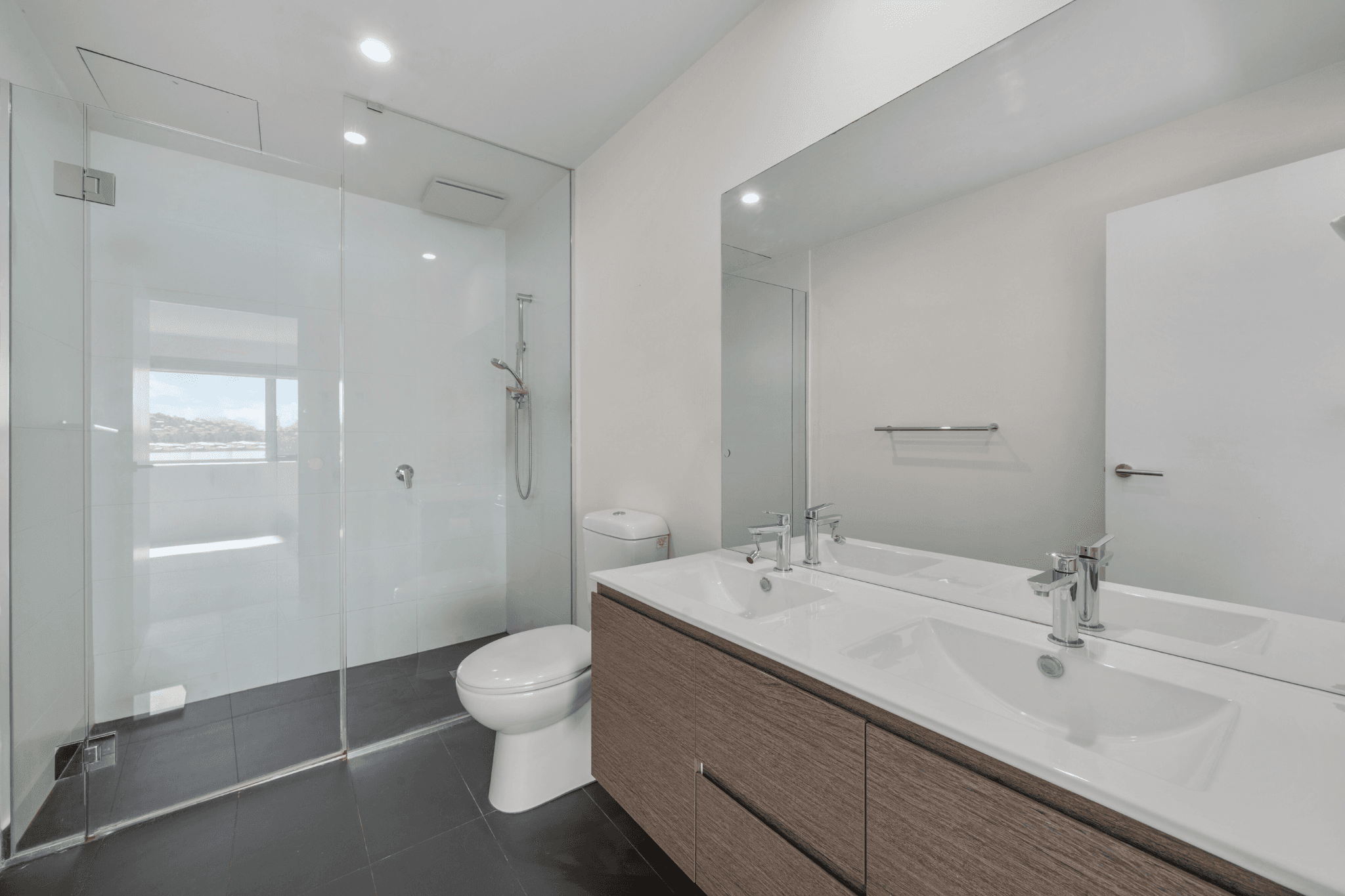 1/1B Bournville Crescent, Claremont TAS 7011, Claremont - Thumbnail 6