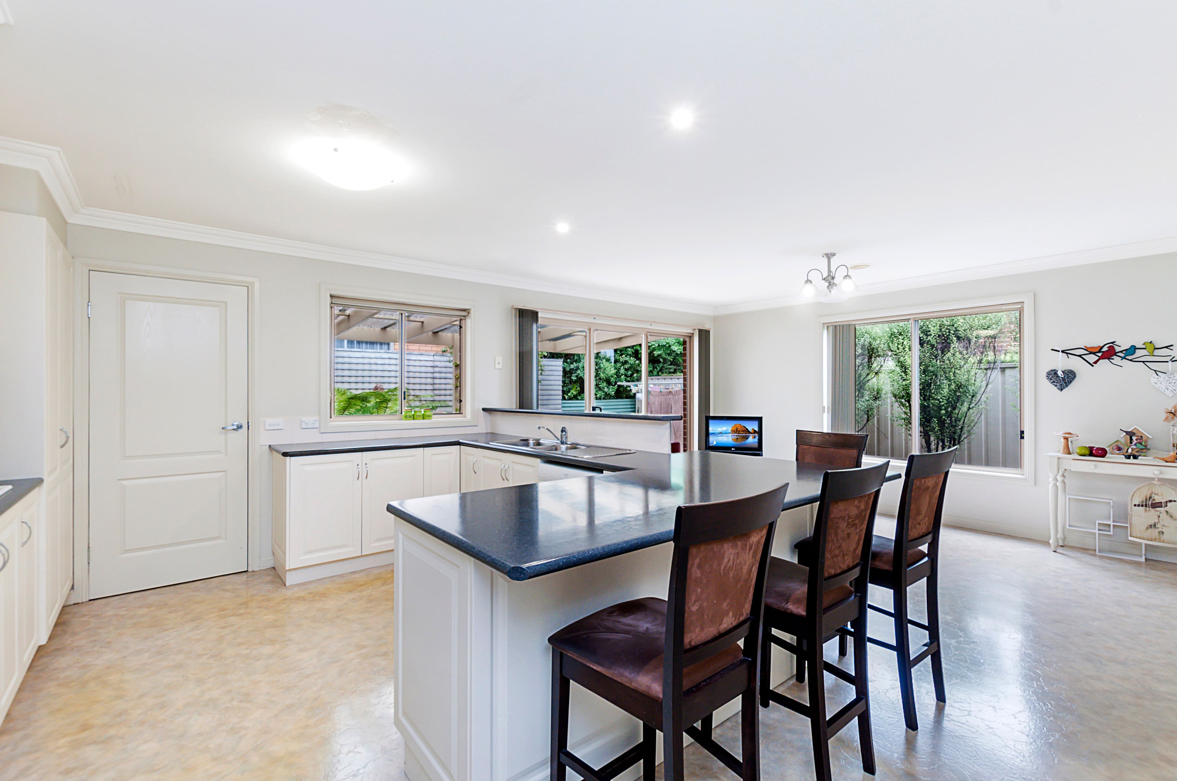 121 Raglan Parade, Warrnambool VIC 3280, Warrnambool - Thumbnail 3