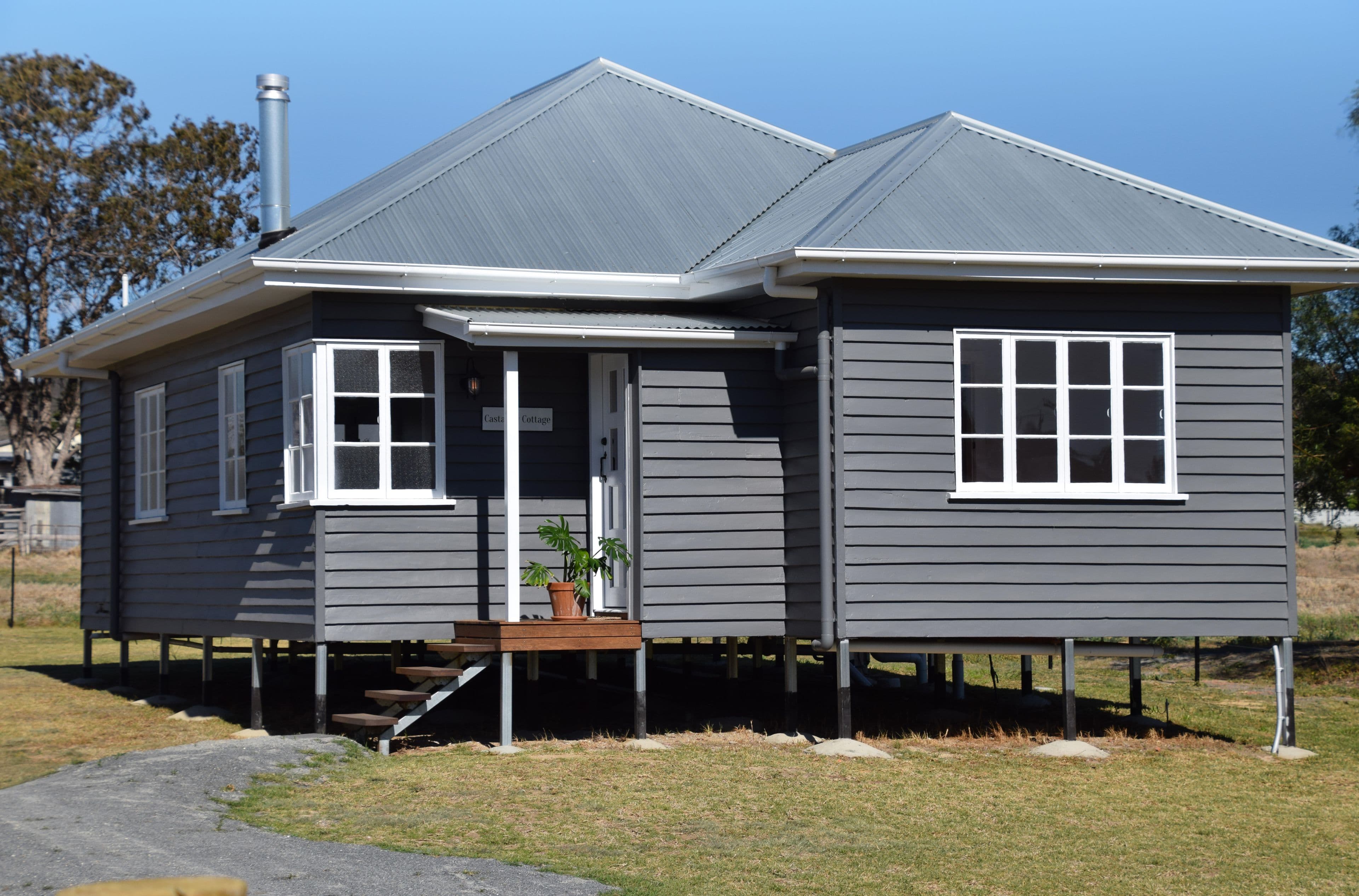 90 Bulwer Street, Tenterfield NSW 2372, Tenterfield - Thumbnail 2