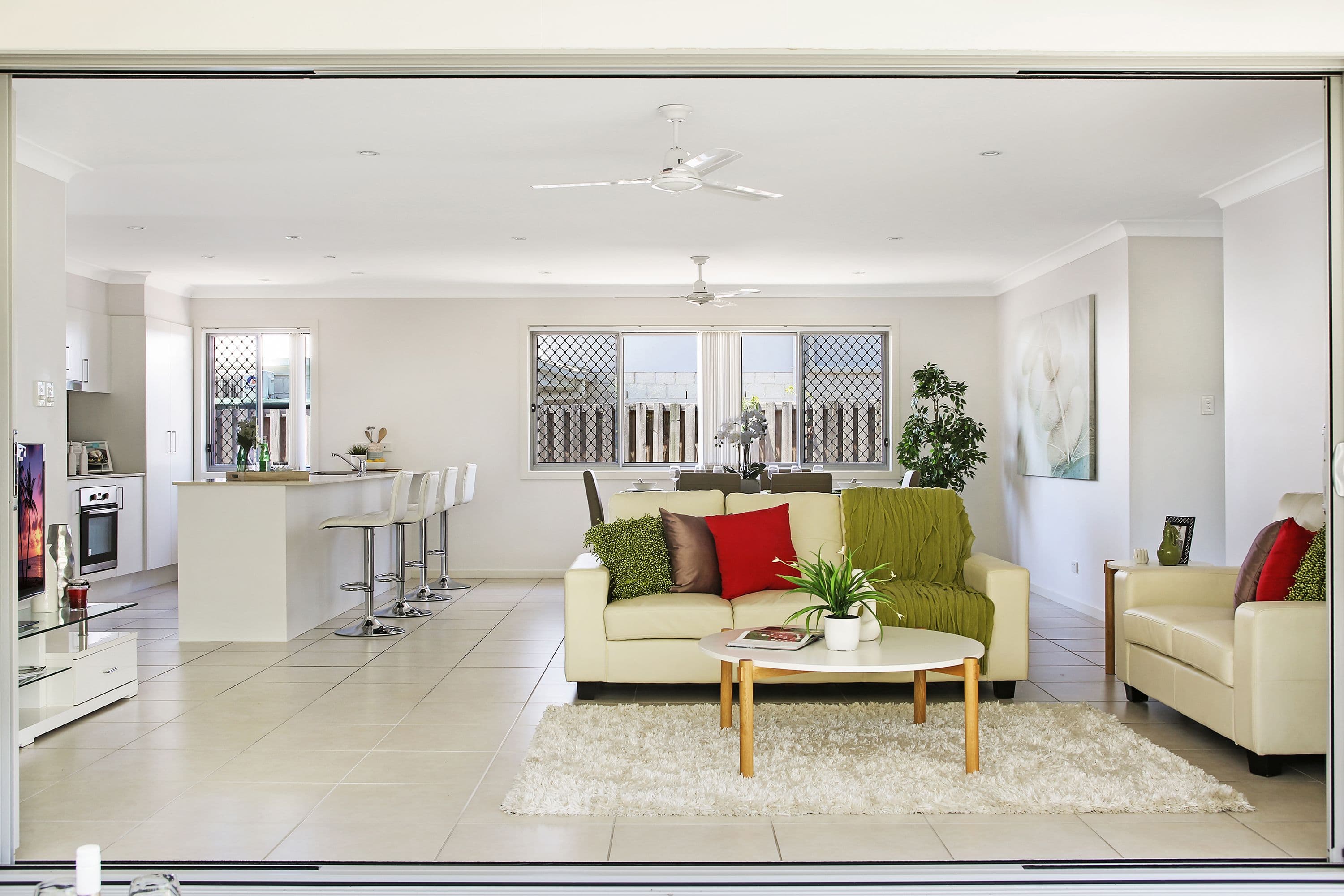 4 Sunbird Court, Elanora QLD 4221, Elanora - Thumbnail 4