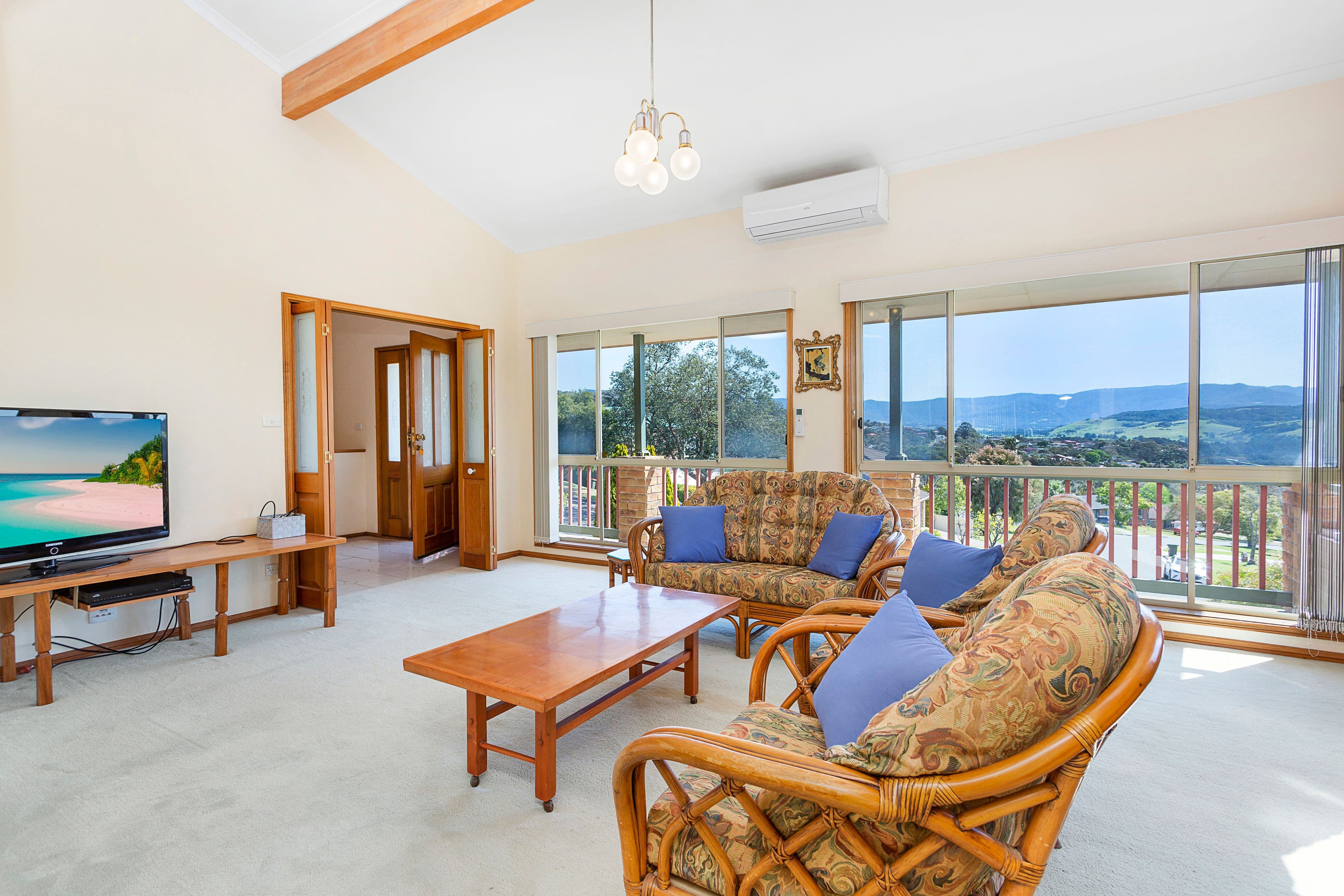 37 Barton Drive, Kiama Downs - Thumbnail 3