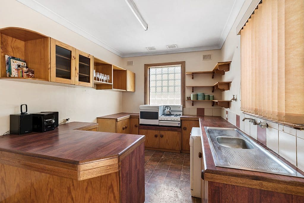 16 Yorkshire Street, Grange SA 5022, Grange - Thumbnail 4