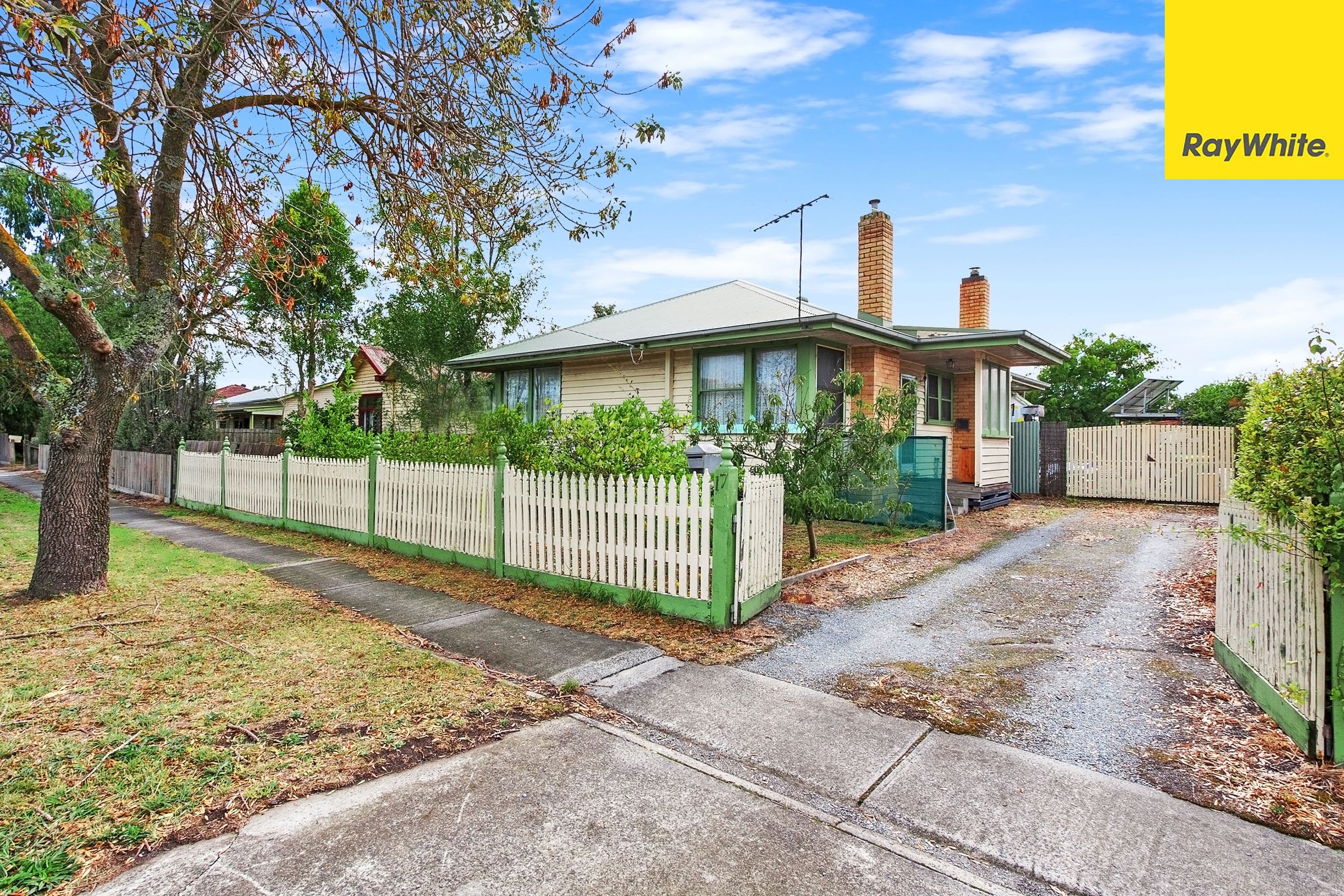17 Sybella Avenue, Koo Wee Rup VIC 3981, Koo Wee Rup - Thumbnail 4