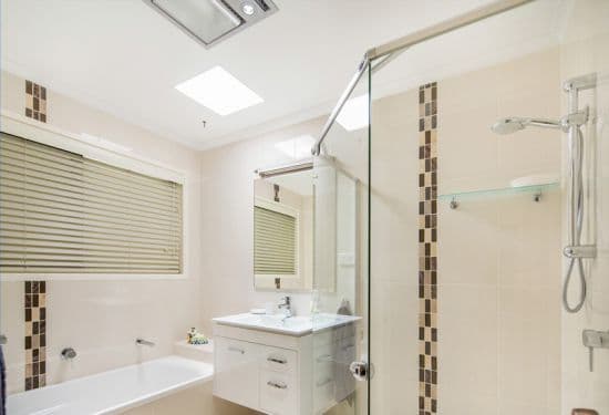 21 Sandringham Street, Mansfield QLD 4122, Mansfield - Thumbnail 3